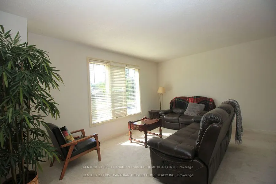 893 Lawson Road