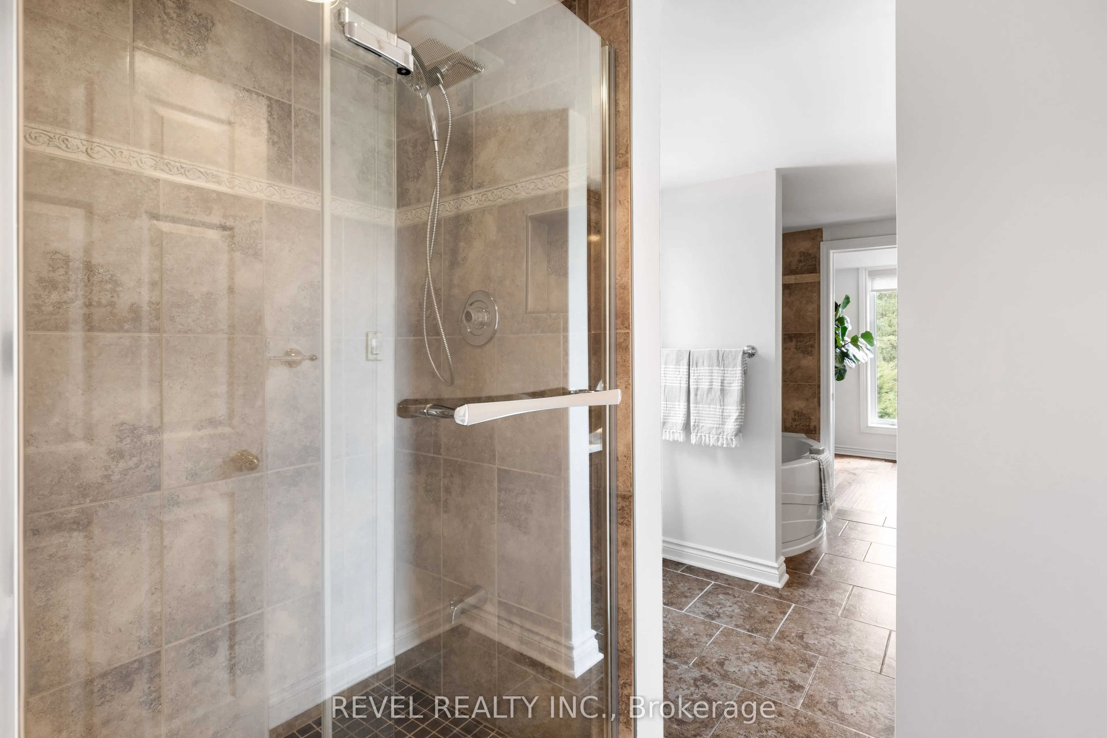 27 Cedar Crescent