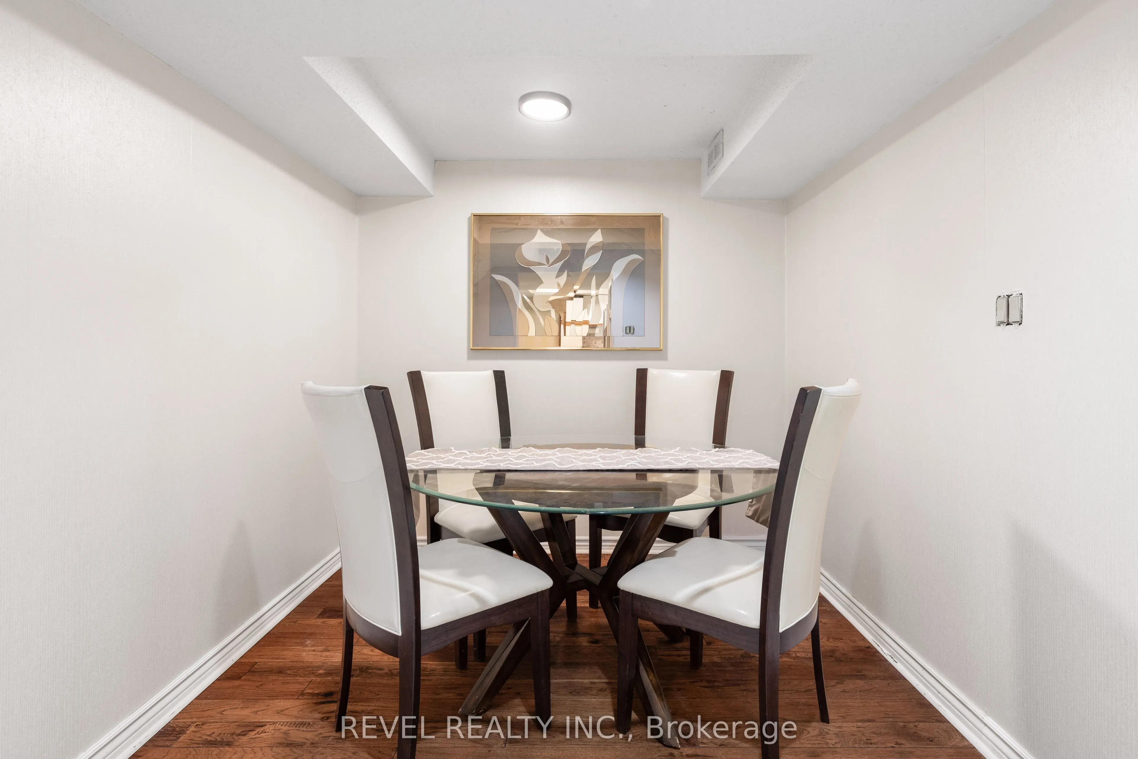 27 Cedar Crescent