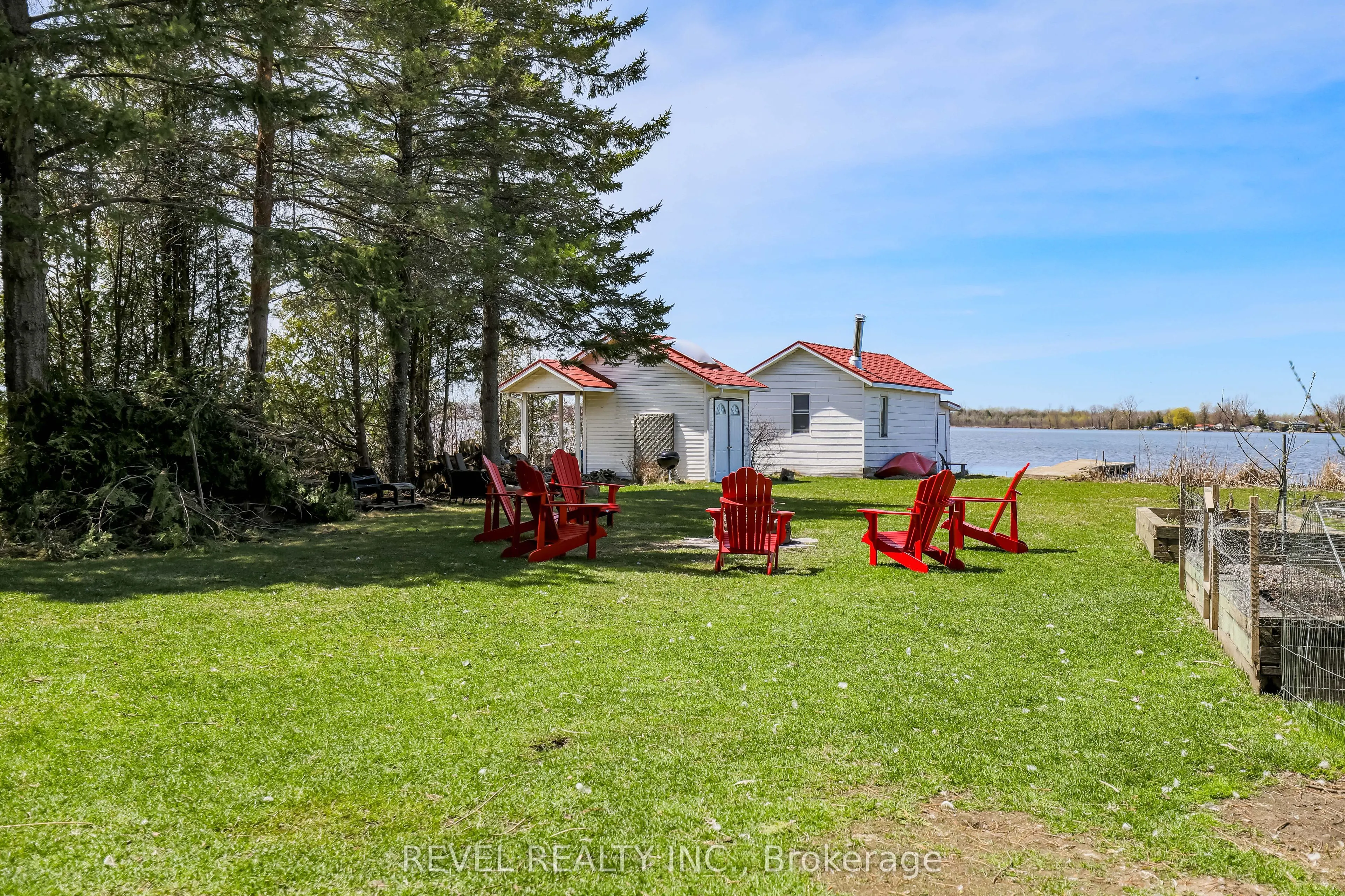 27 Cedar Crescent