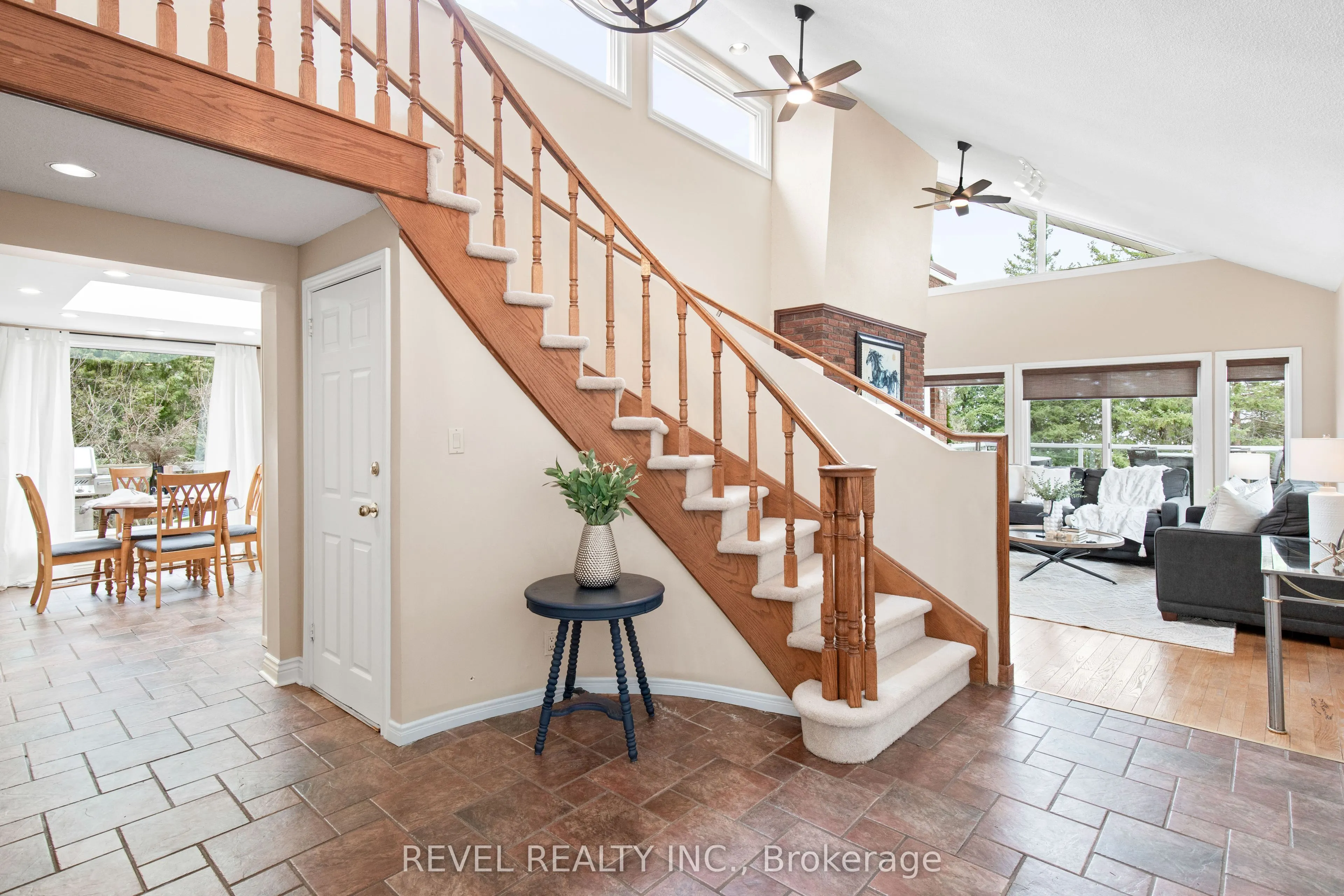 27 Cedar Crescent
