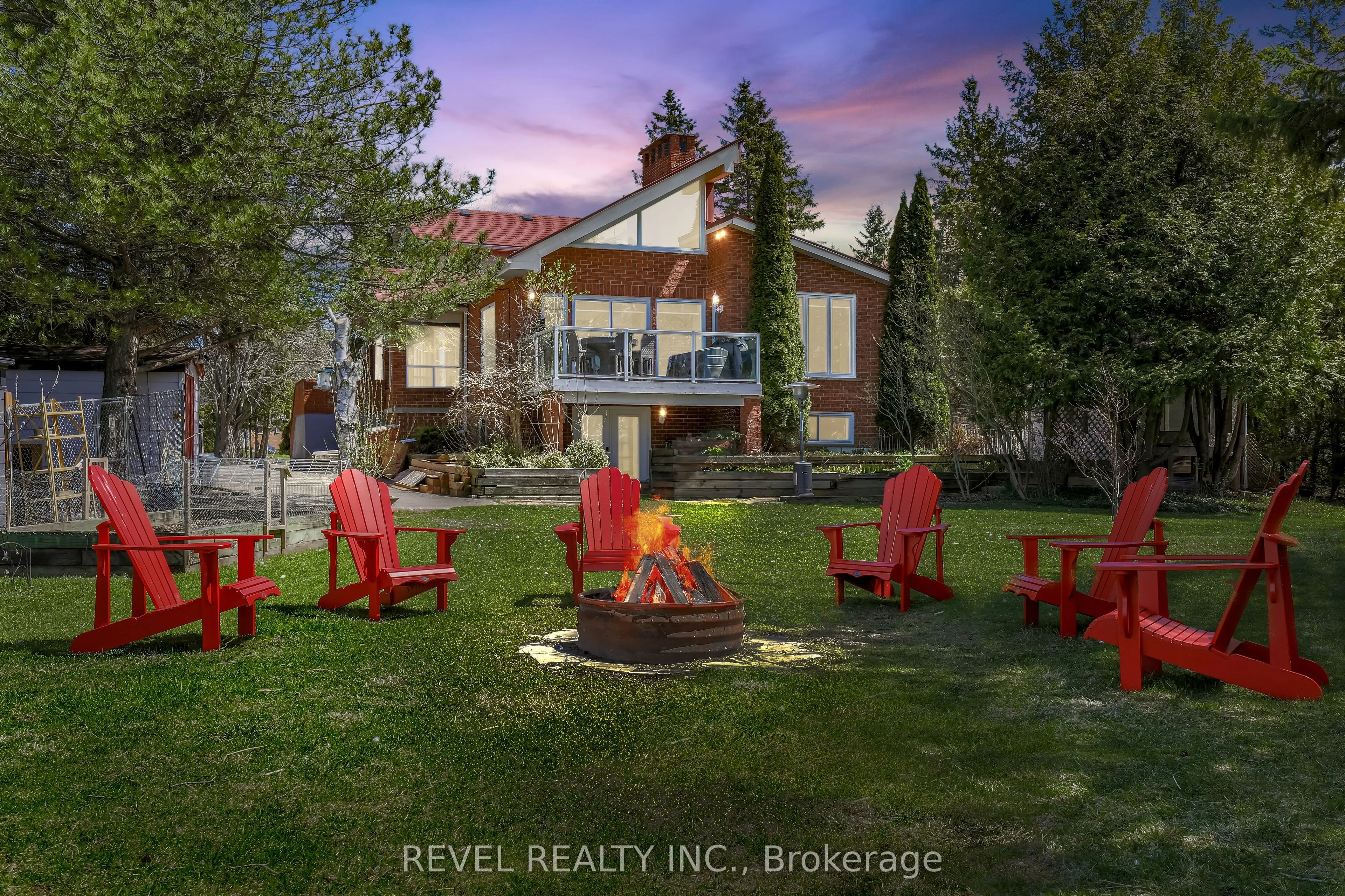 27 Cedar Crescent