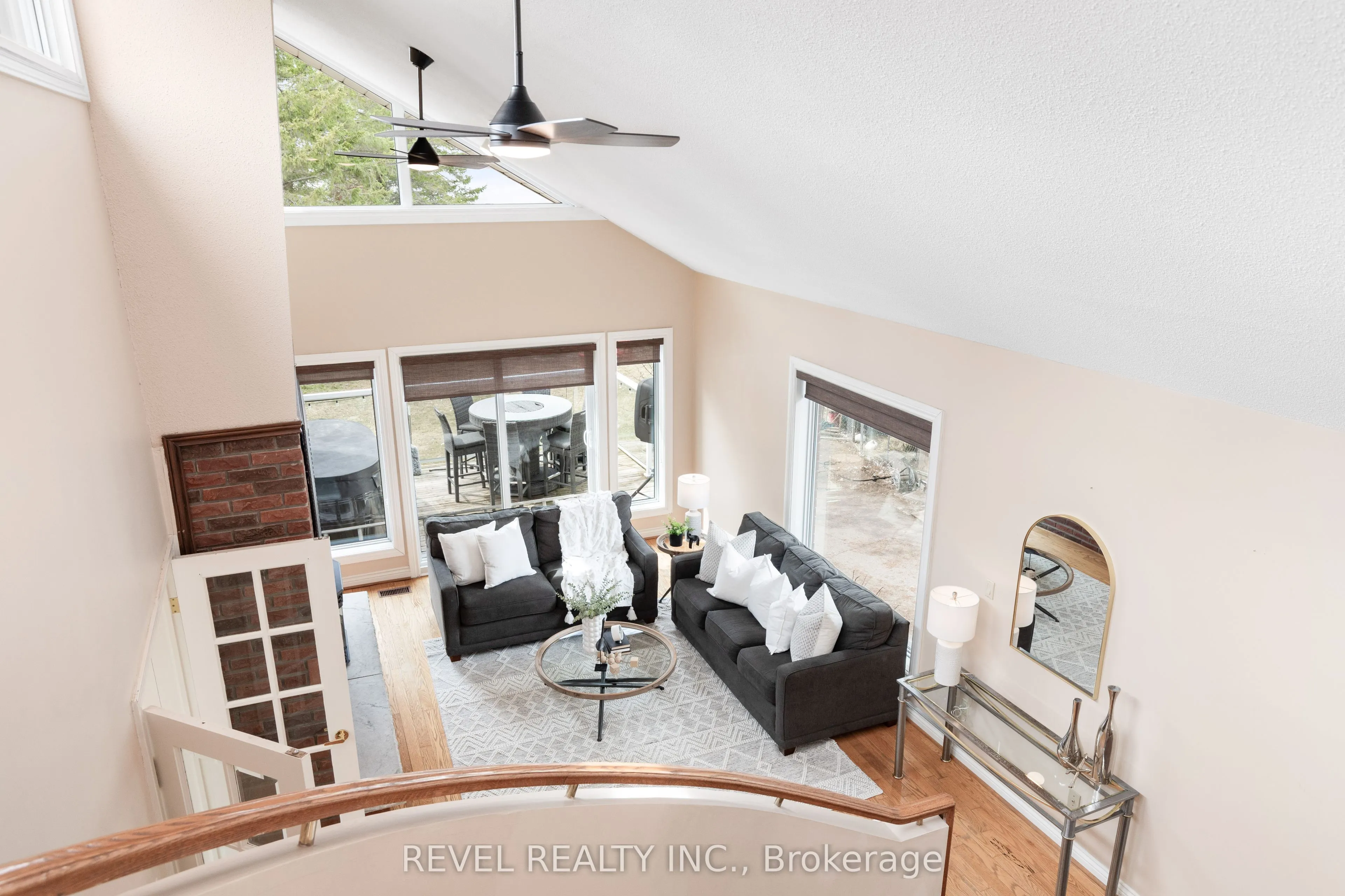 27 Cedar Crescent
