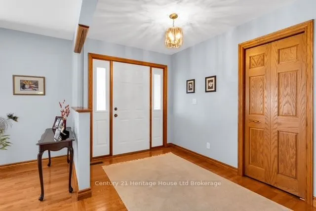 5 Thomas Avenue
