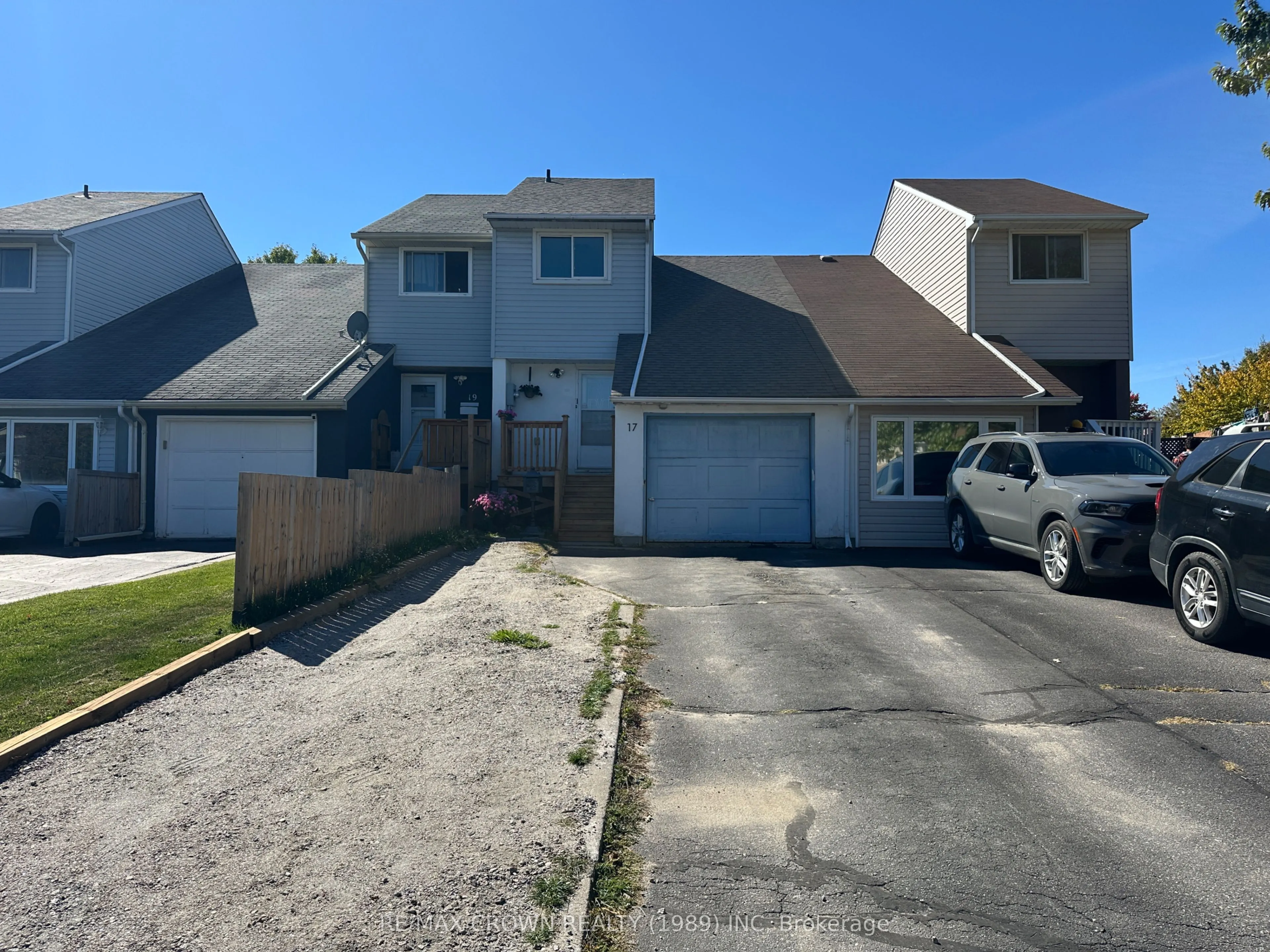 17 Blair Street