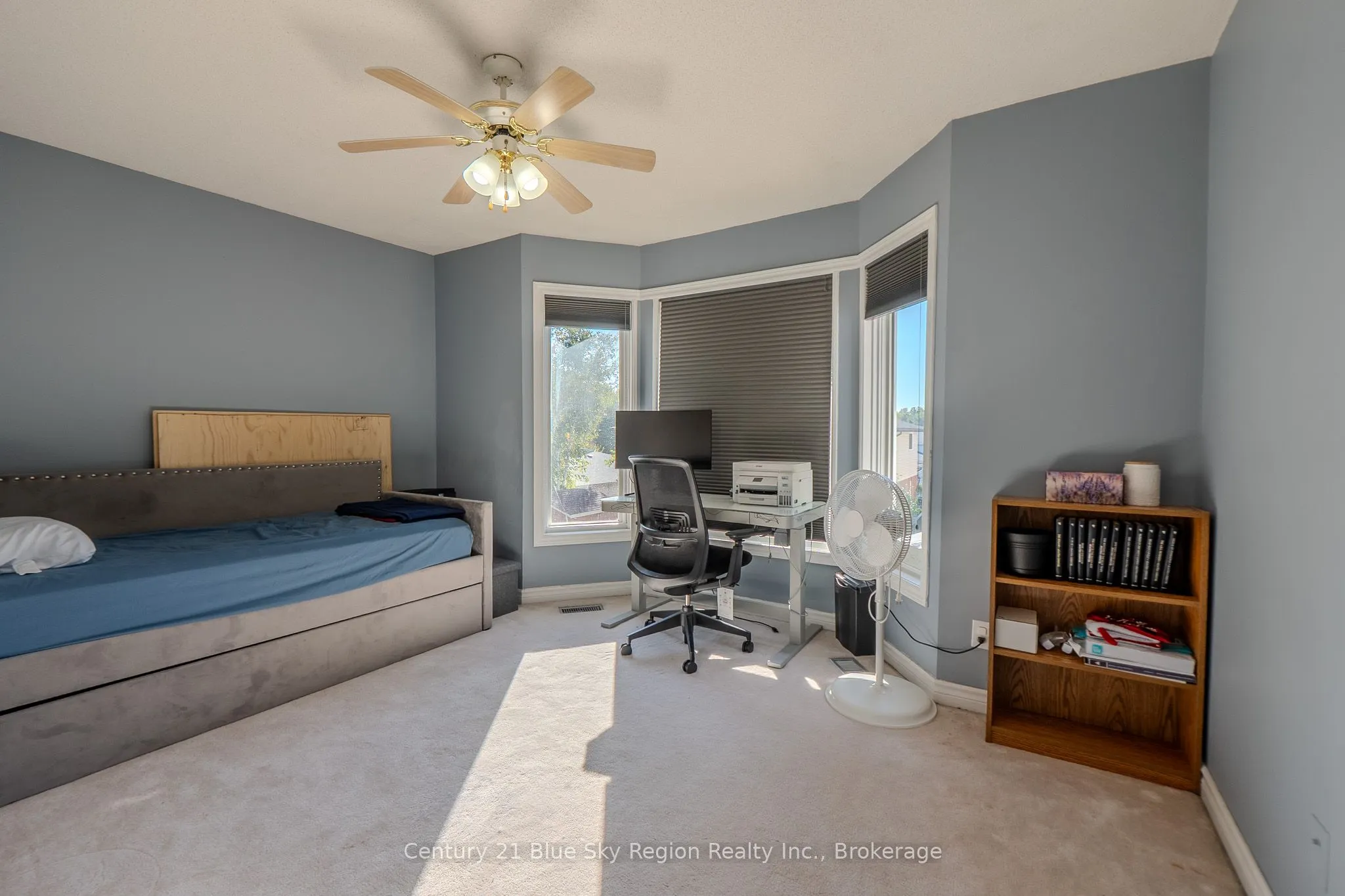 166 Cloverbrae Crescent