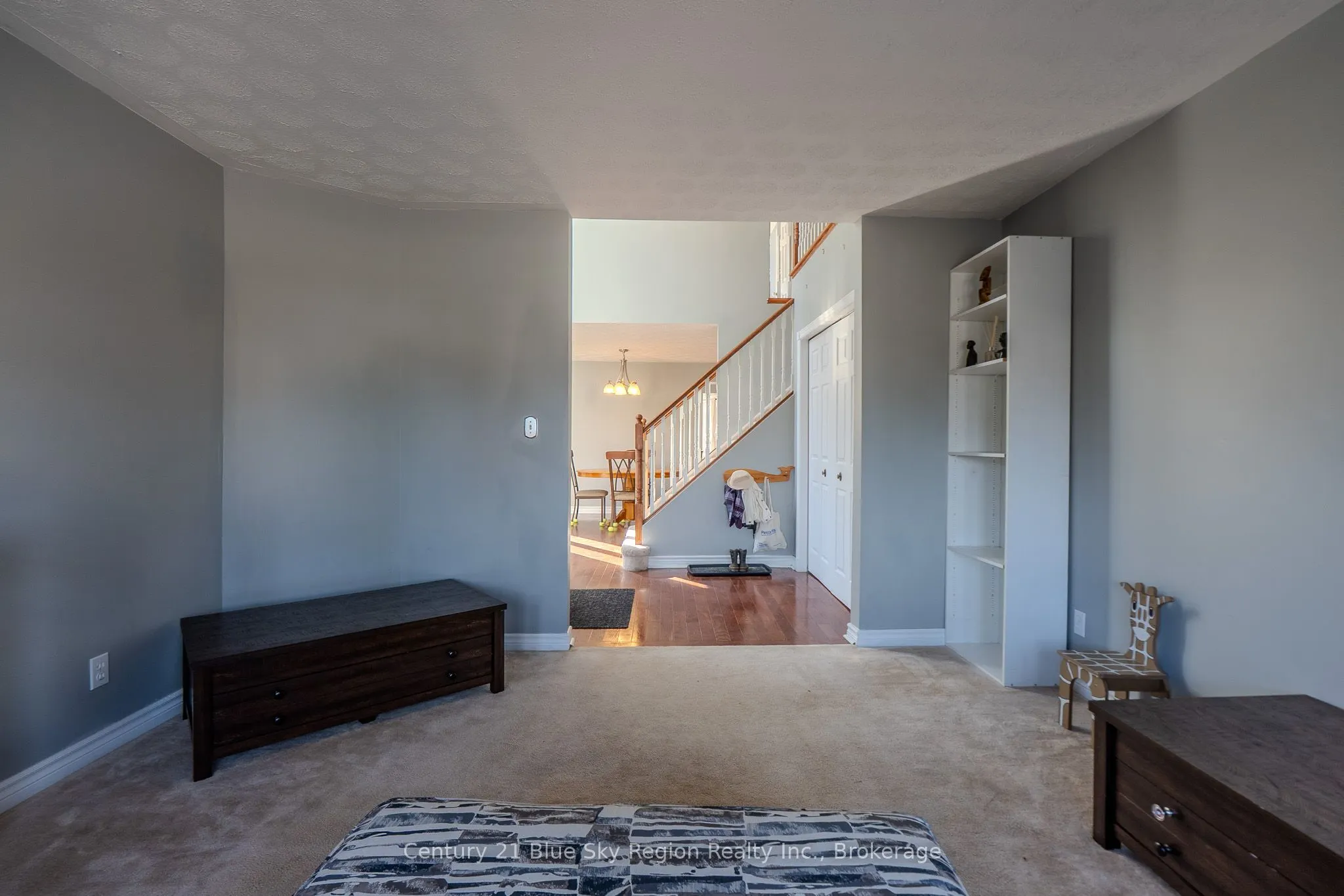 166 Cloverbrae Crescent