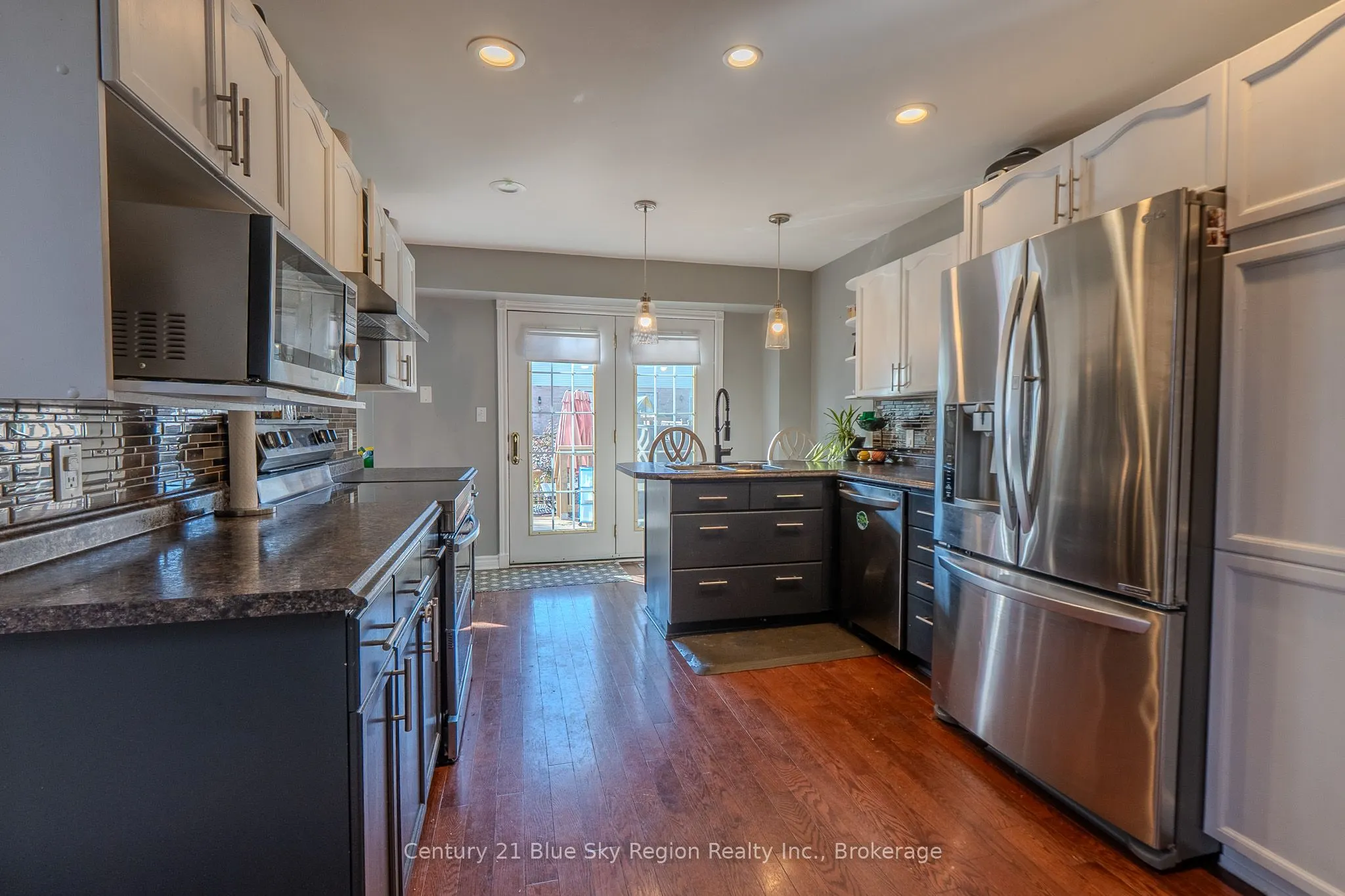166 Cloverbrae Crescent