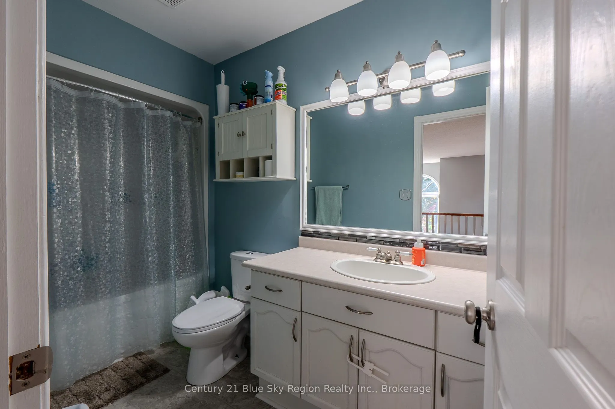 166 Cloverbrae Crescent
