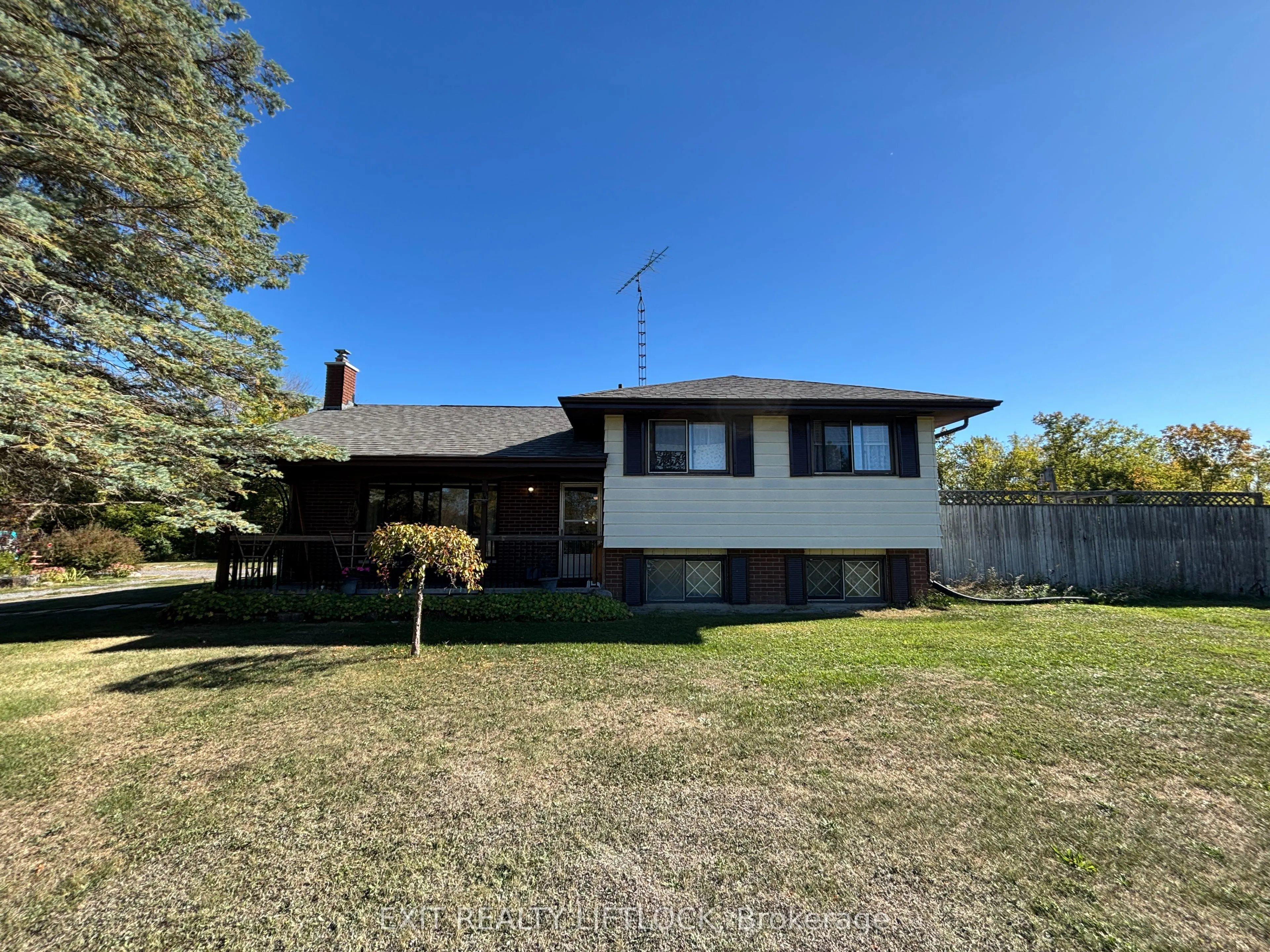 2725 Dummer Asphodel Road