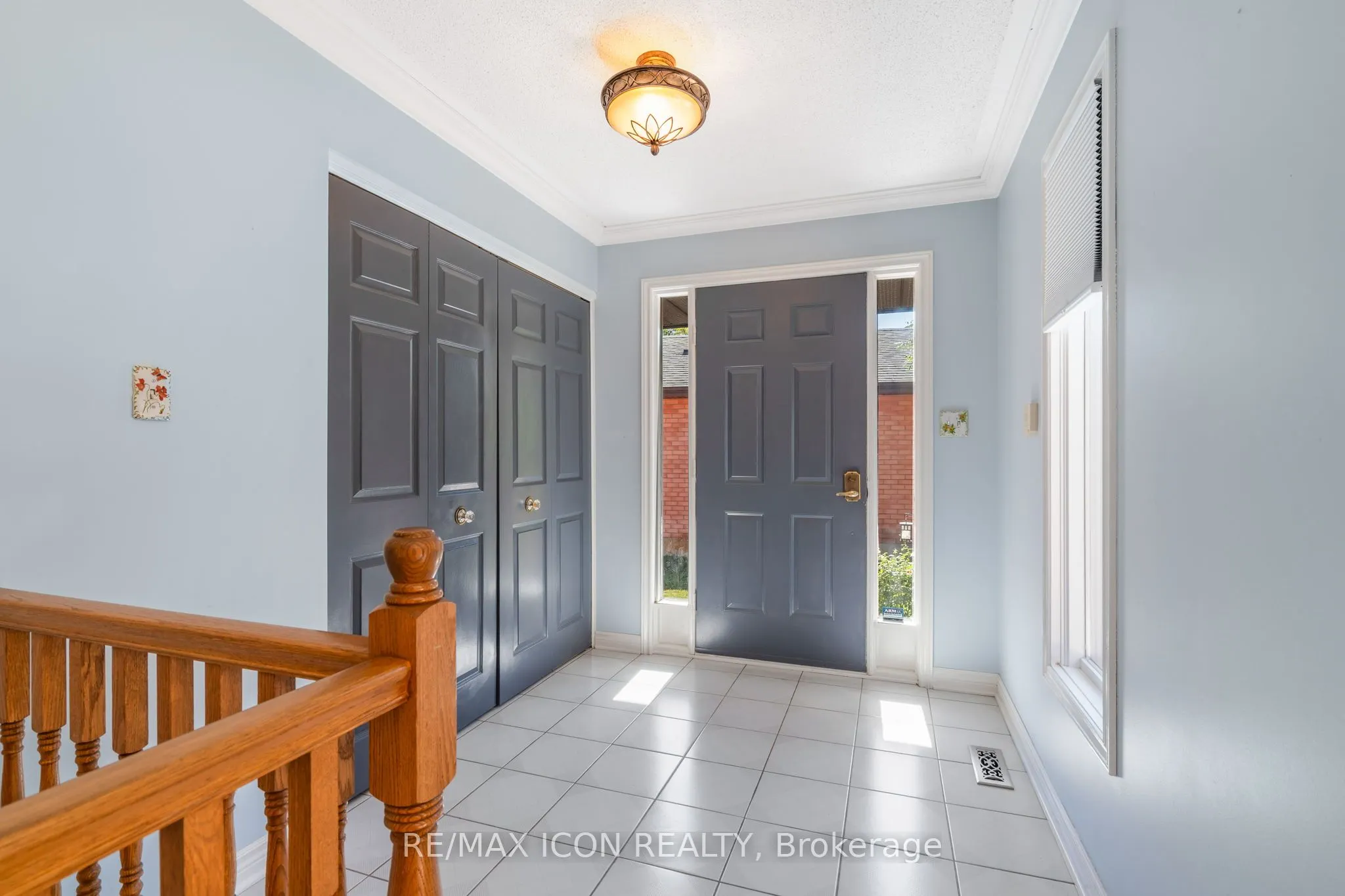 65 Fiddlers Green Road, #1