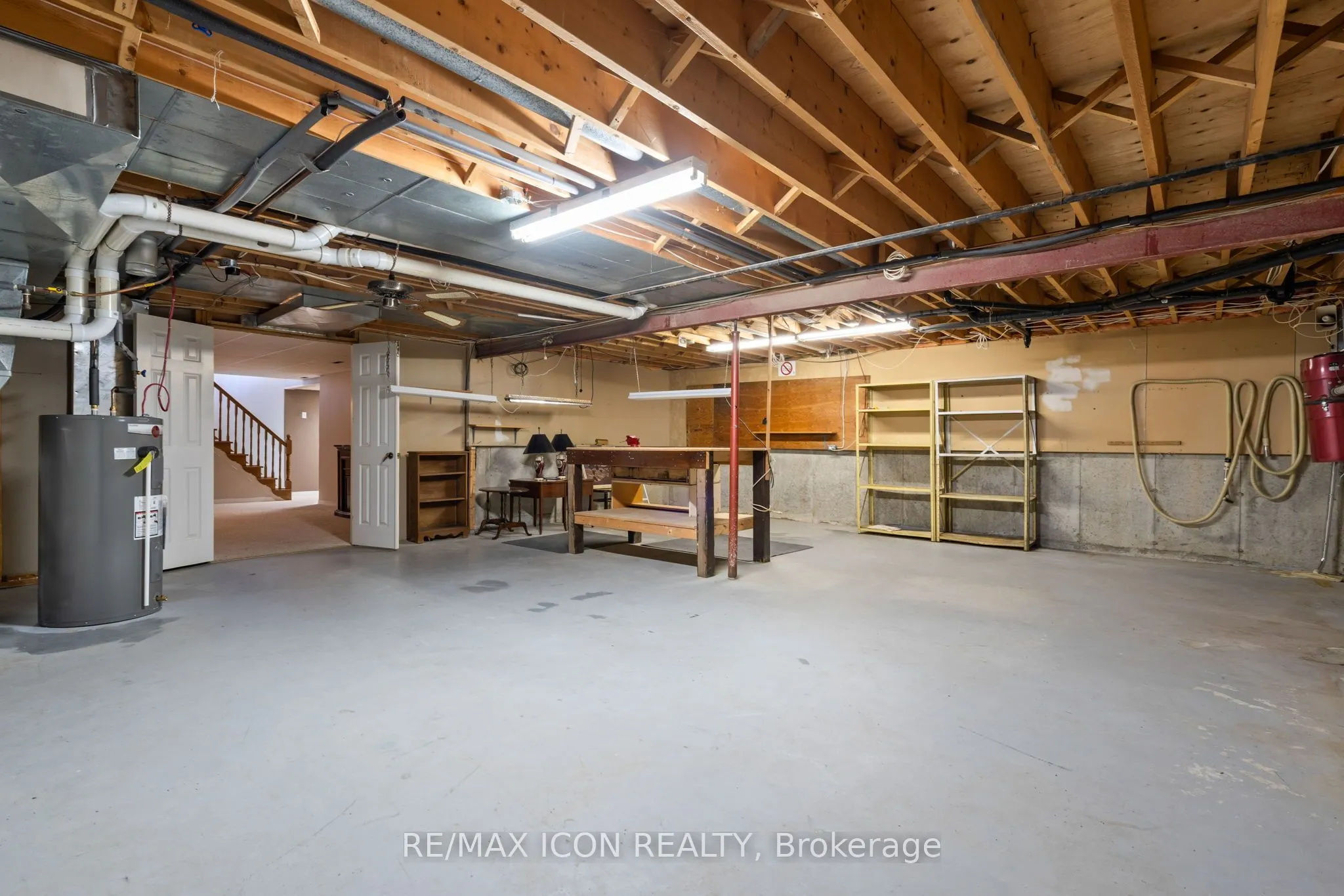 65 Fiddlers Green Road, #1