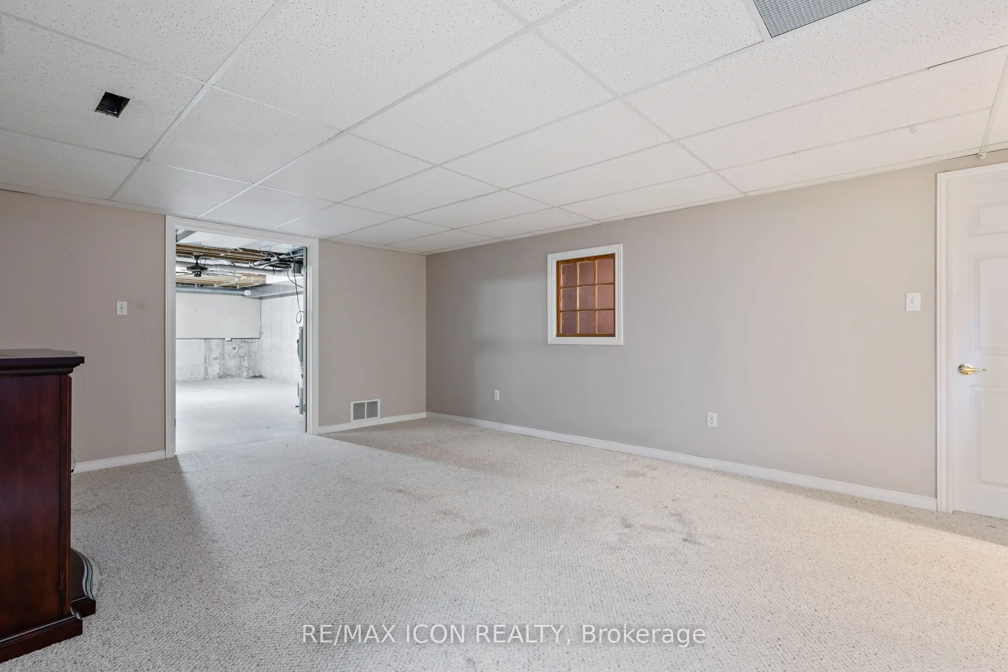 65 Fiddlers Green Road, #1