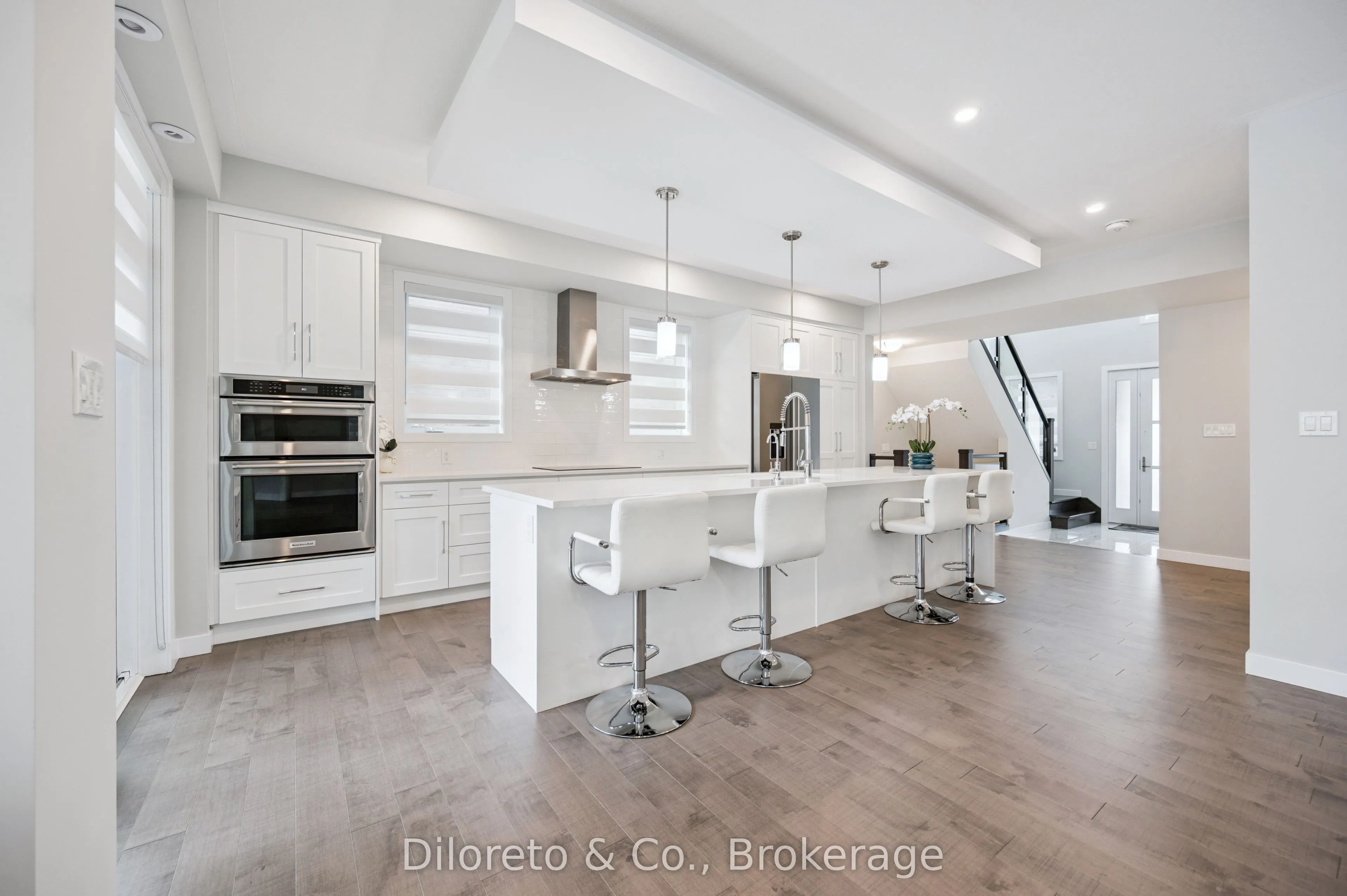 8 Ryder Avenue