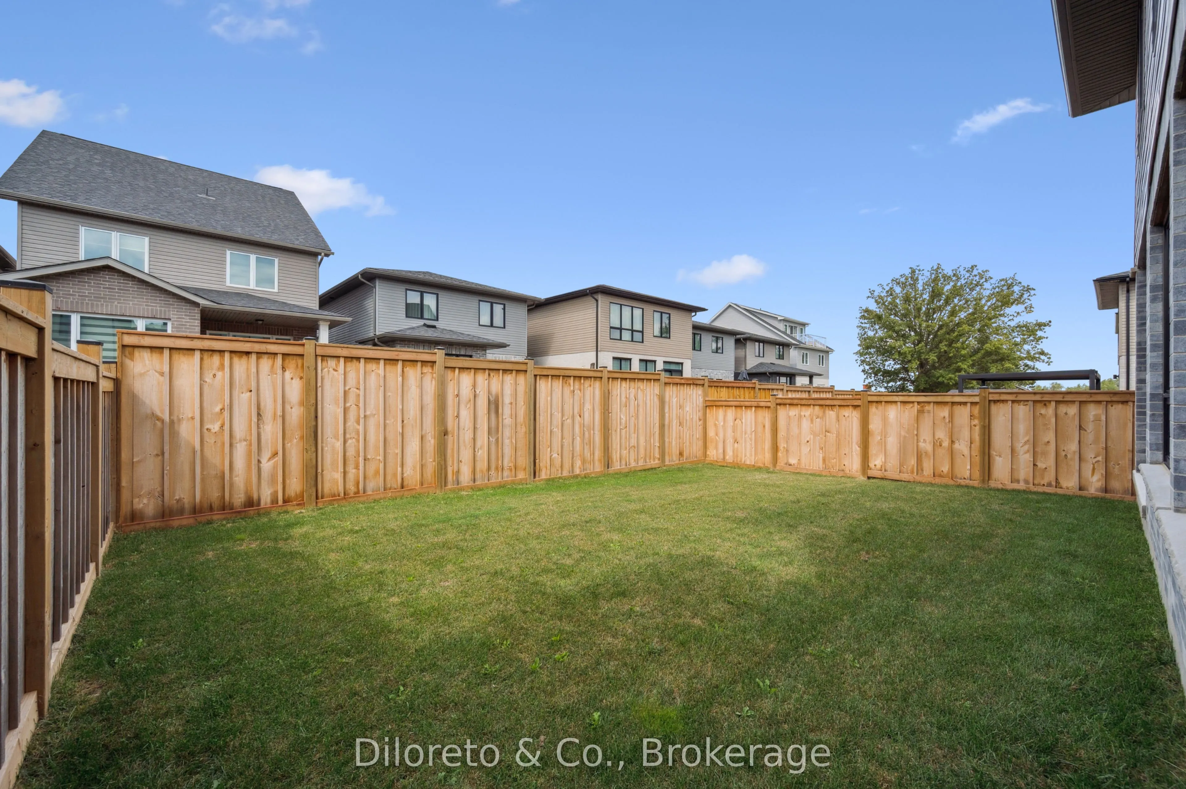 8 Ryder Avenue