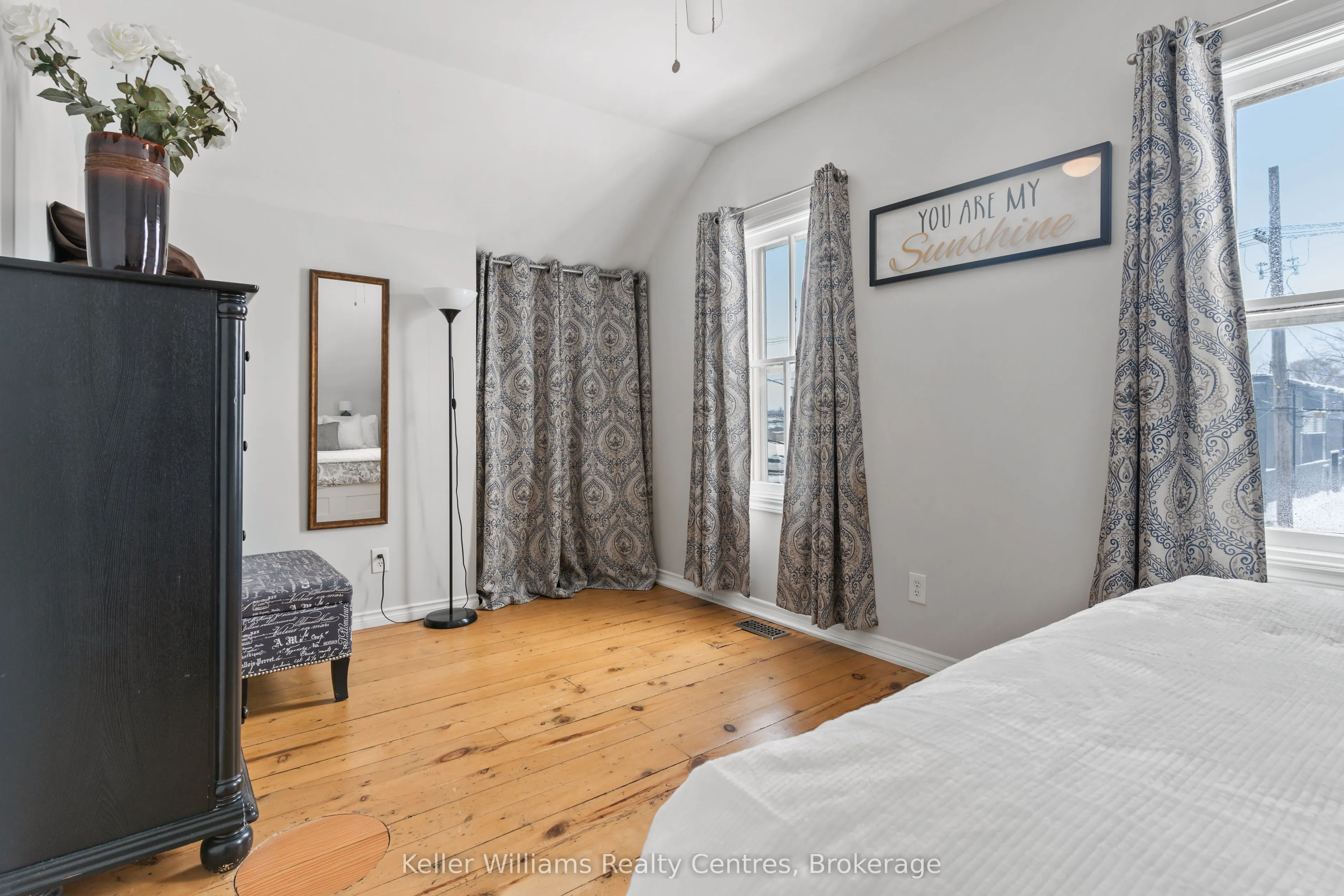 253 11th Street E