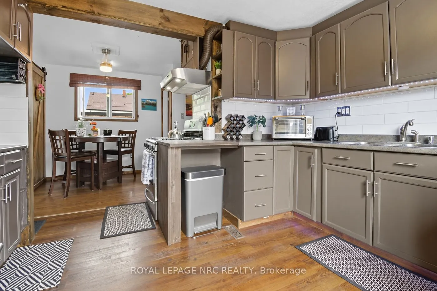 508 Main Street W
