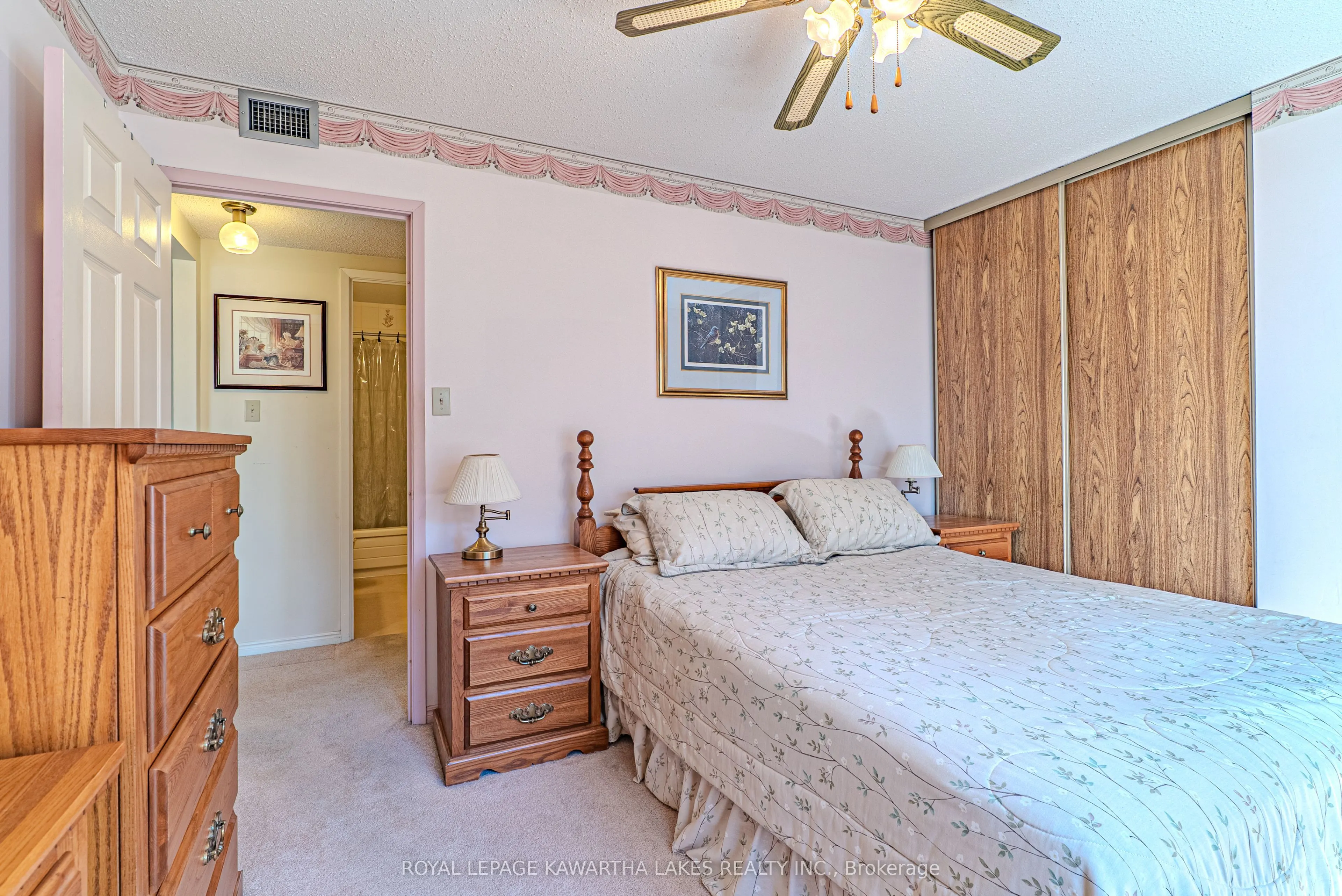2 Heritage Way, #215