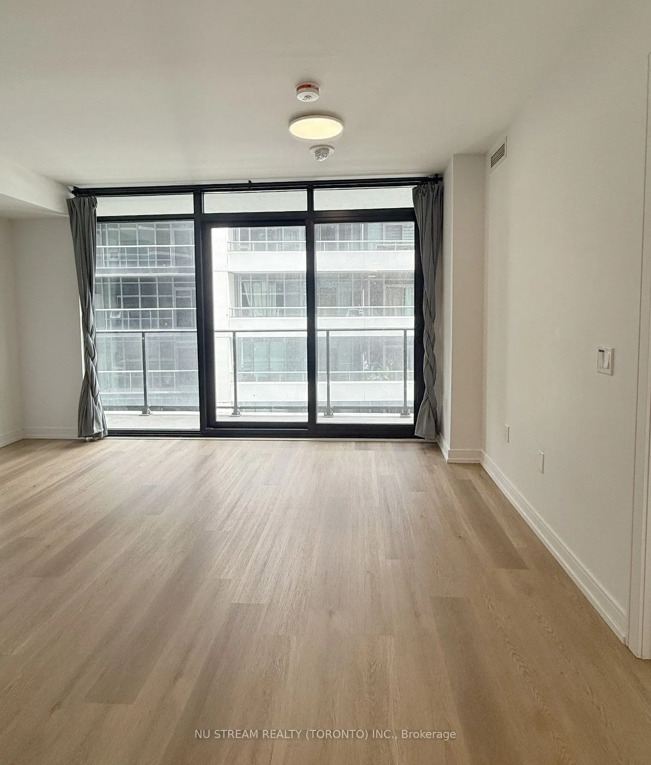 1 Jarvis Street, #1119