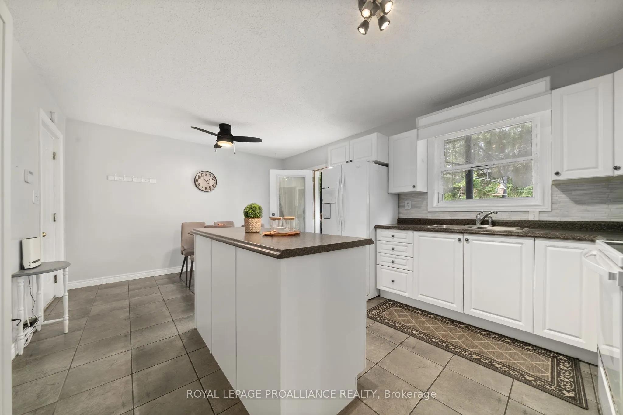 318 Raglan Street