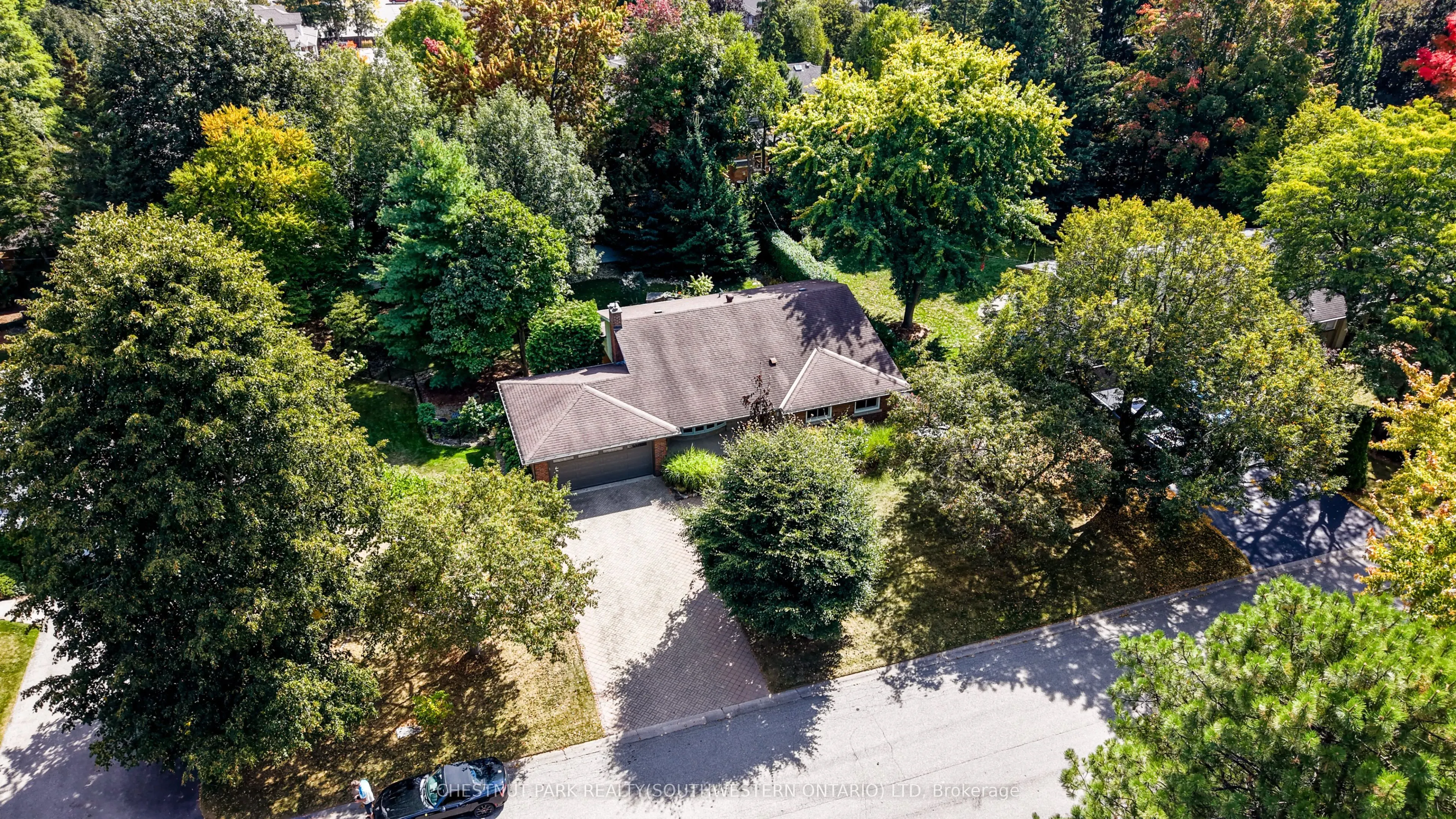 9 Monticello Crescent