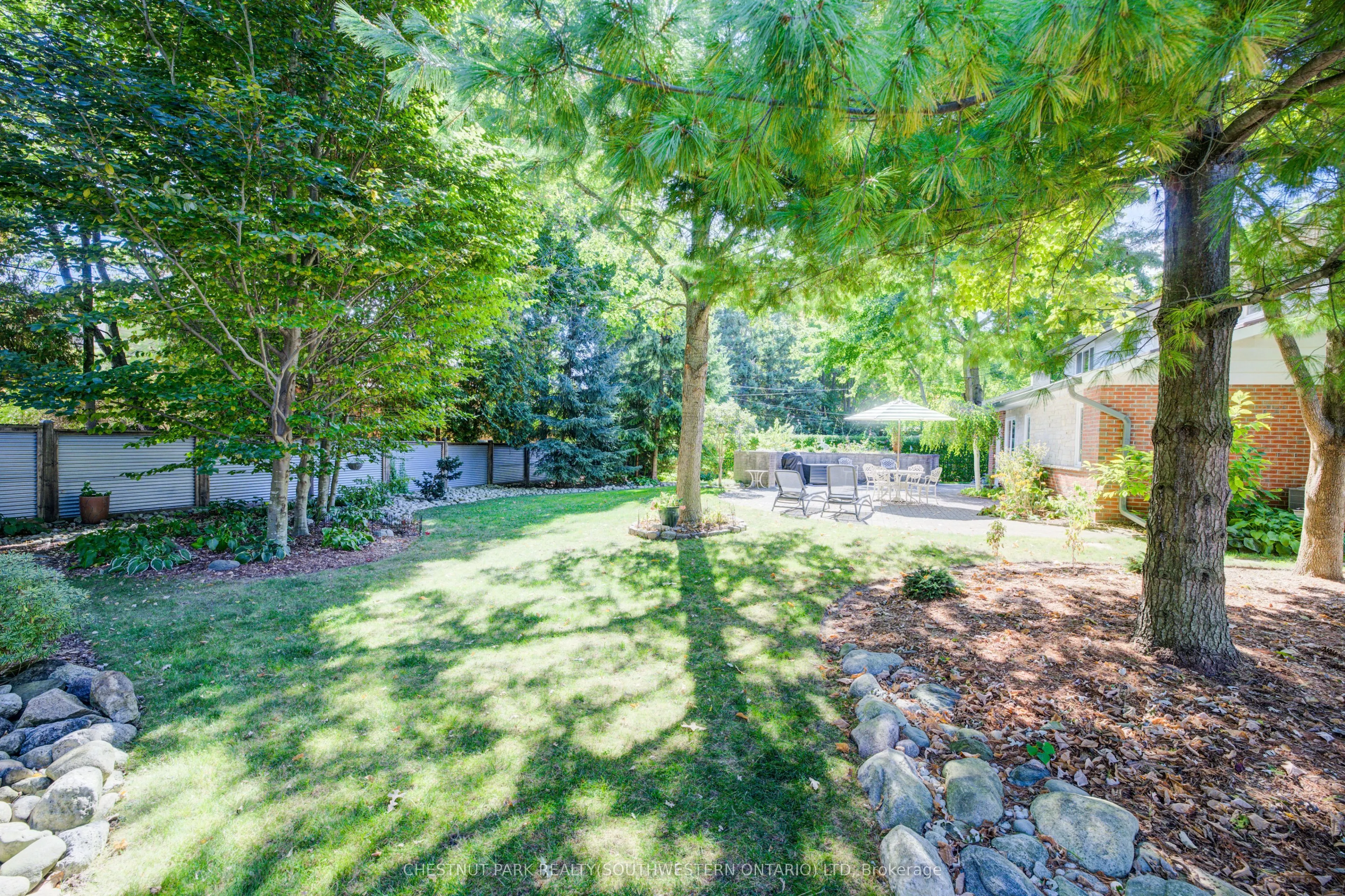 9 Monticello Crescent