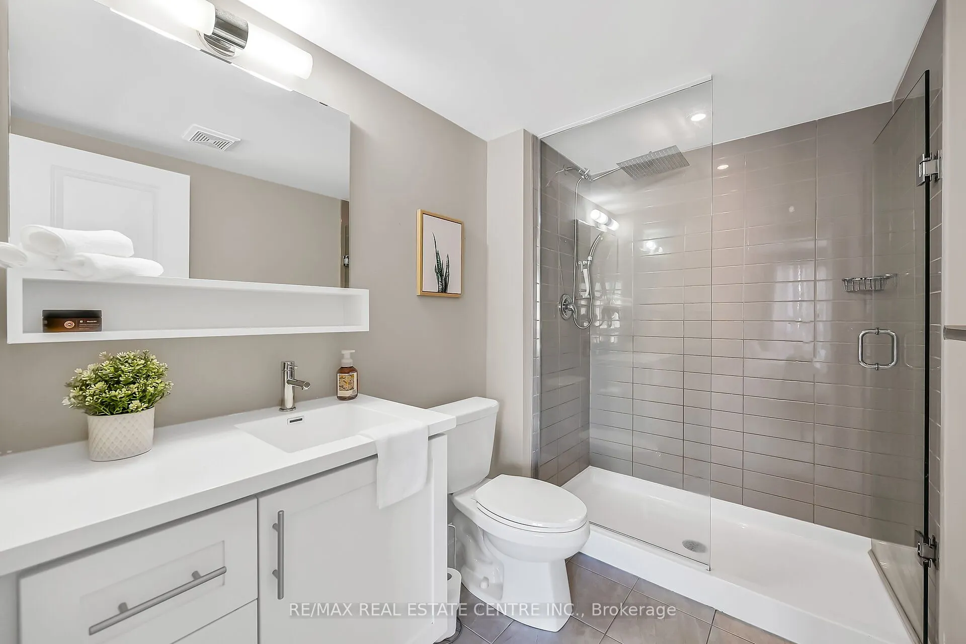 61 Esplanade Lane, #10