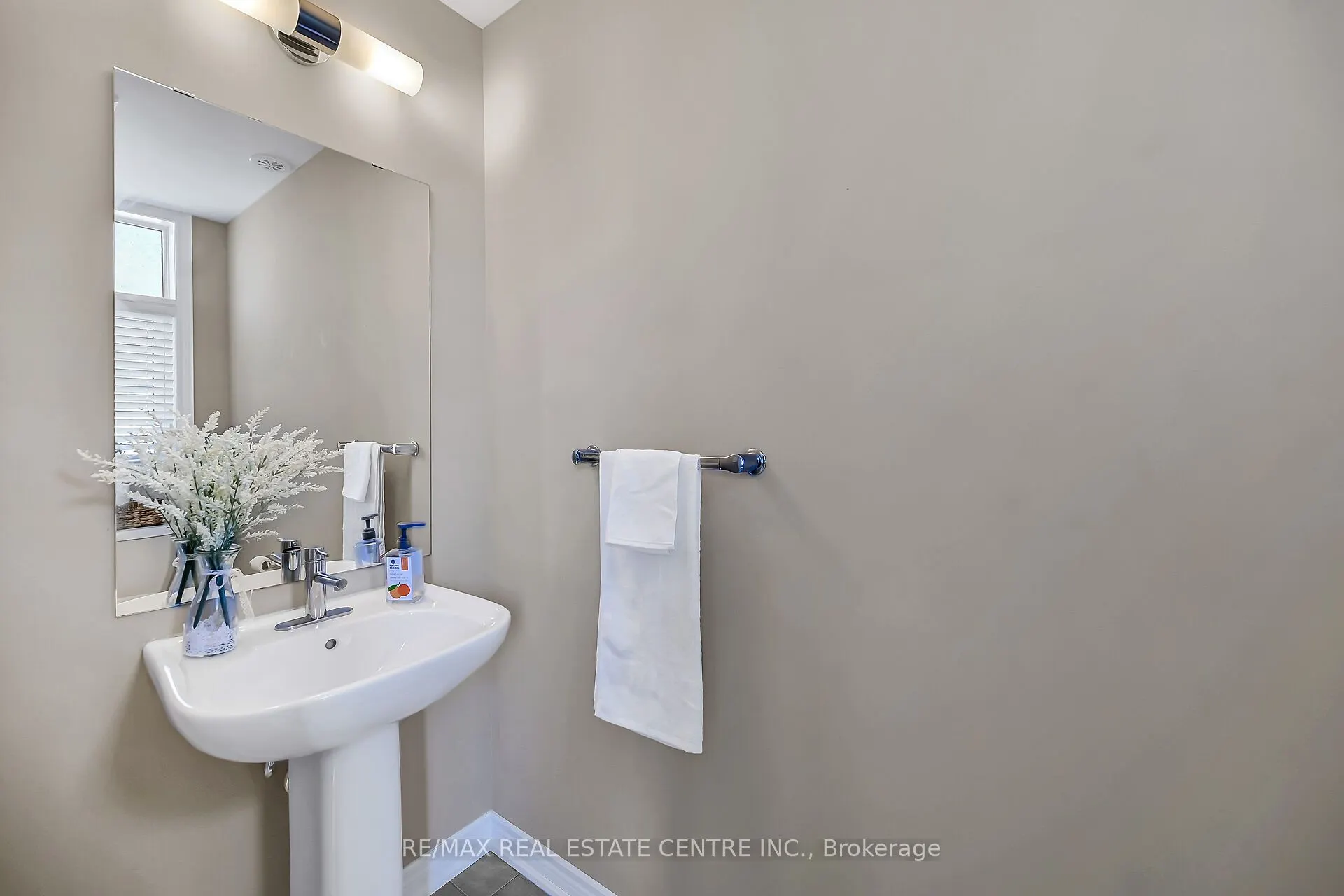 61 Esplanade Lane, #10