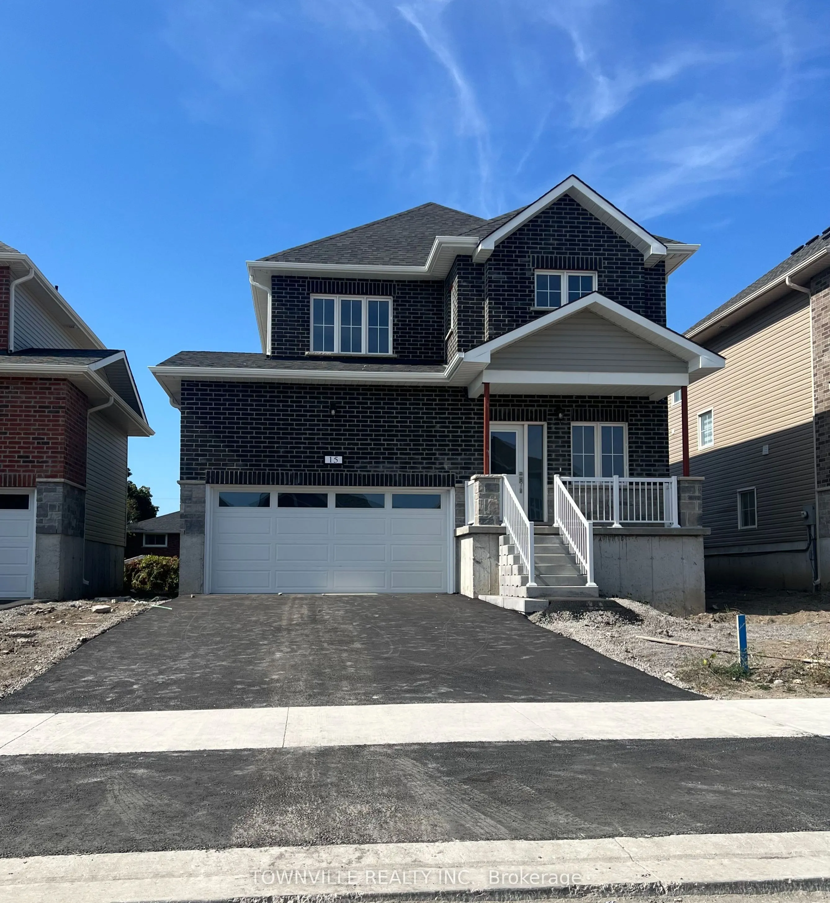 15 Bradden Crescent