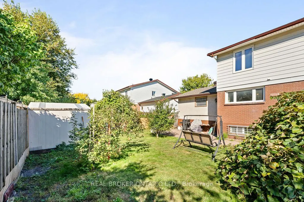 99 Queensline Drive