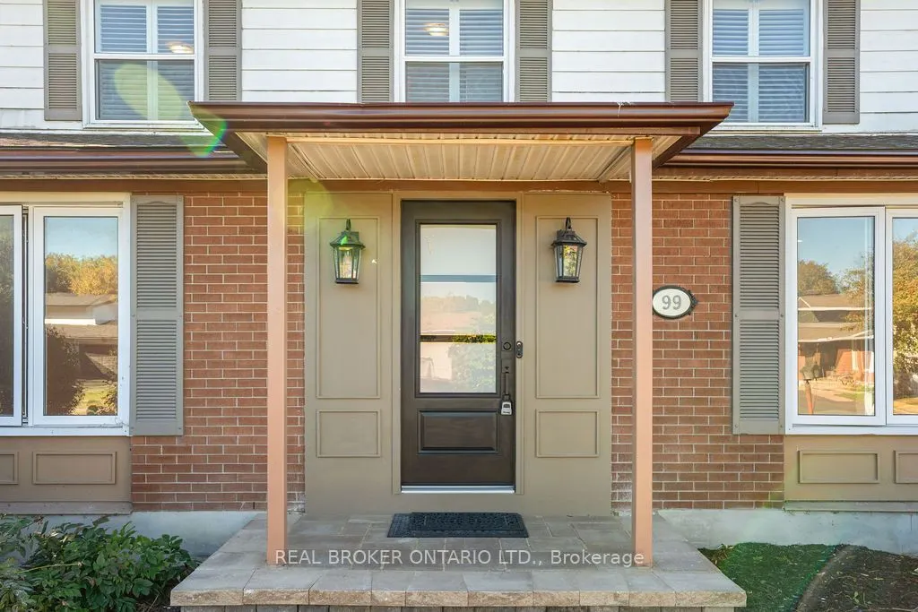 99 Queensline Drive