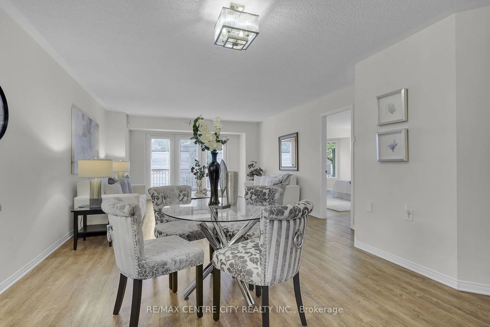 875 Thistledown Way, #25