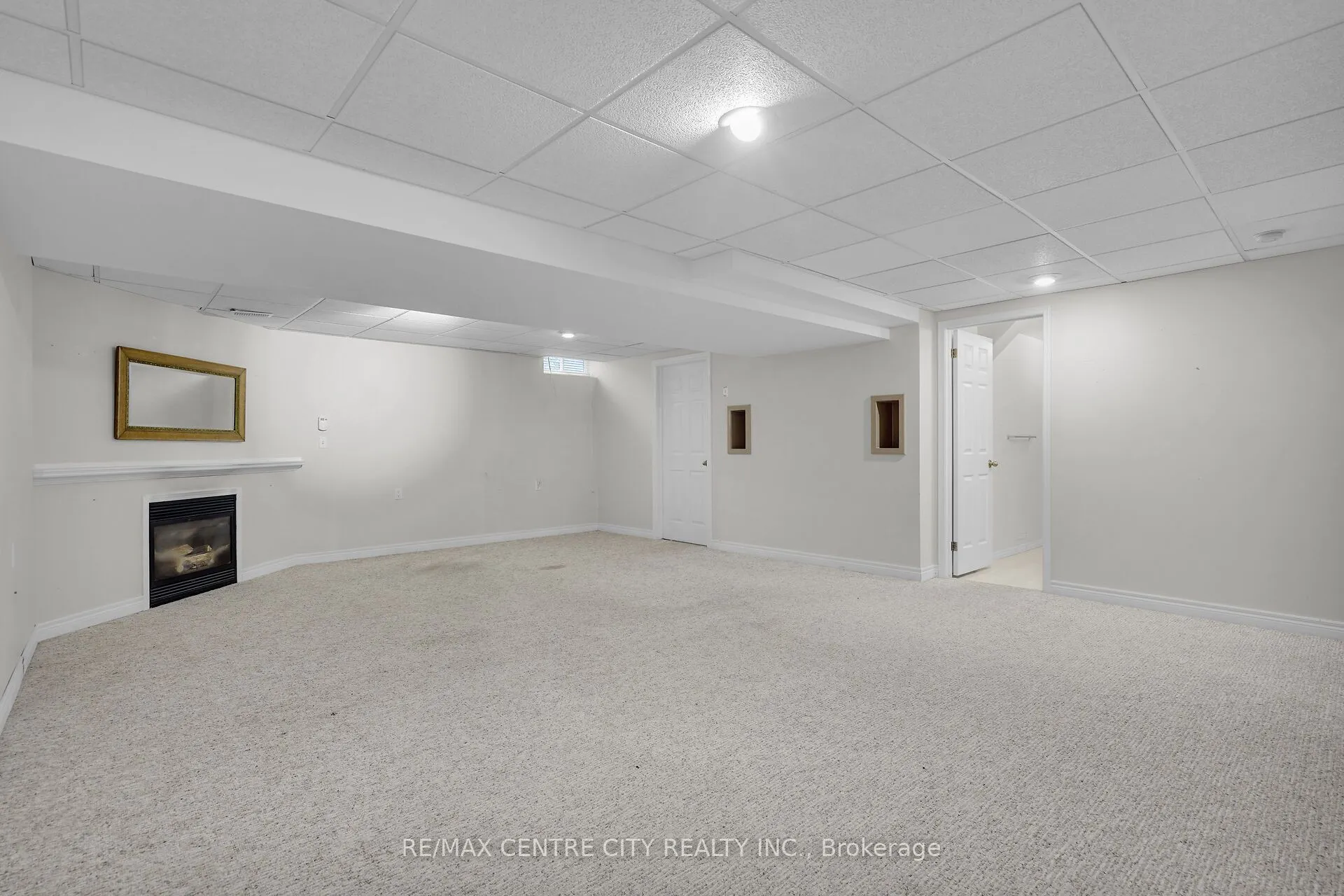 875 Thistledown Way, #25