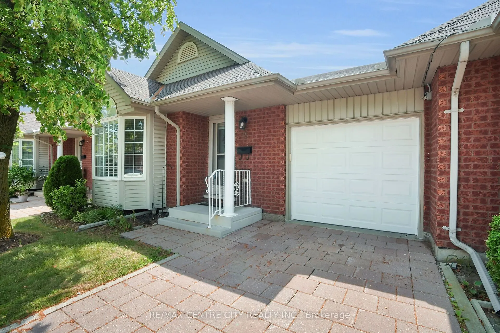 875 Thistledown Way, #25