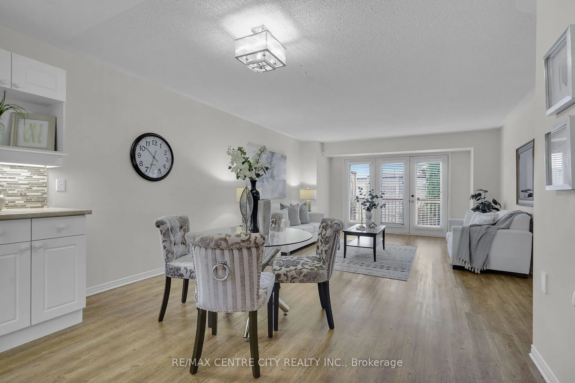 875 Thistledown Way, #25