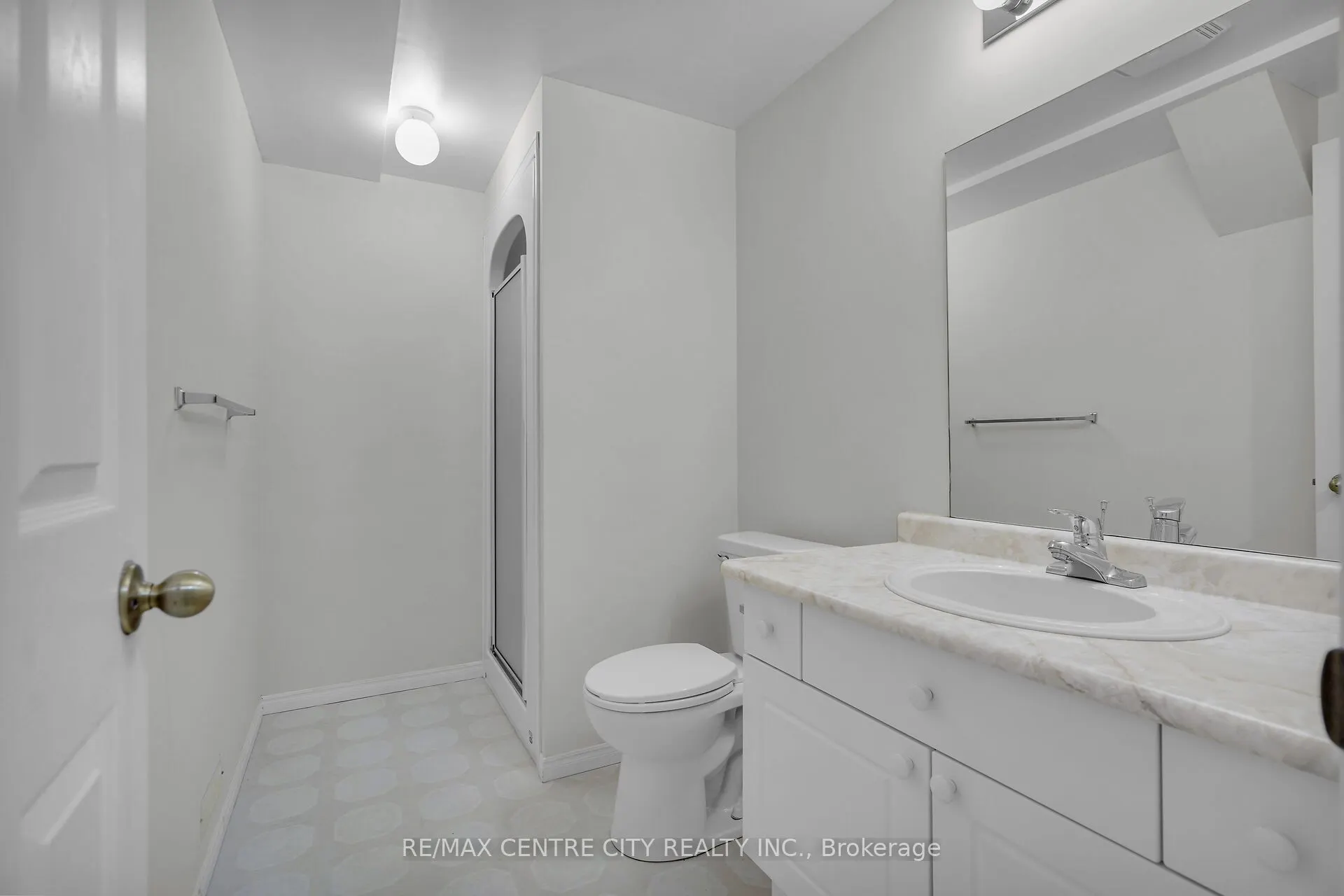 875 Thistledown Way, #25