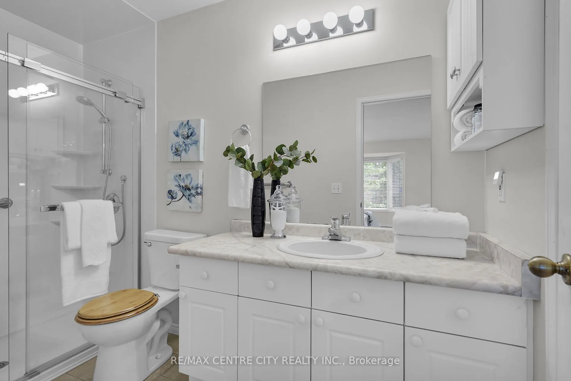 875 Thistledown Way, #25