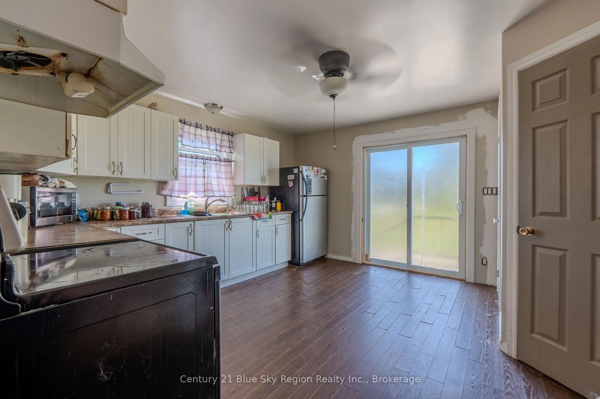 781 Lalande Road