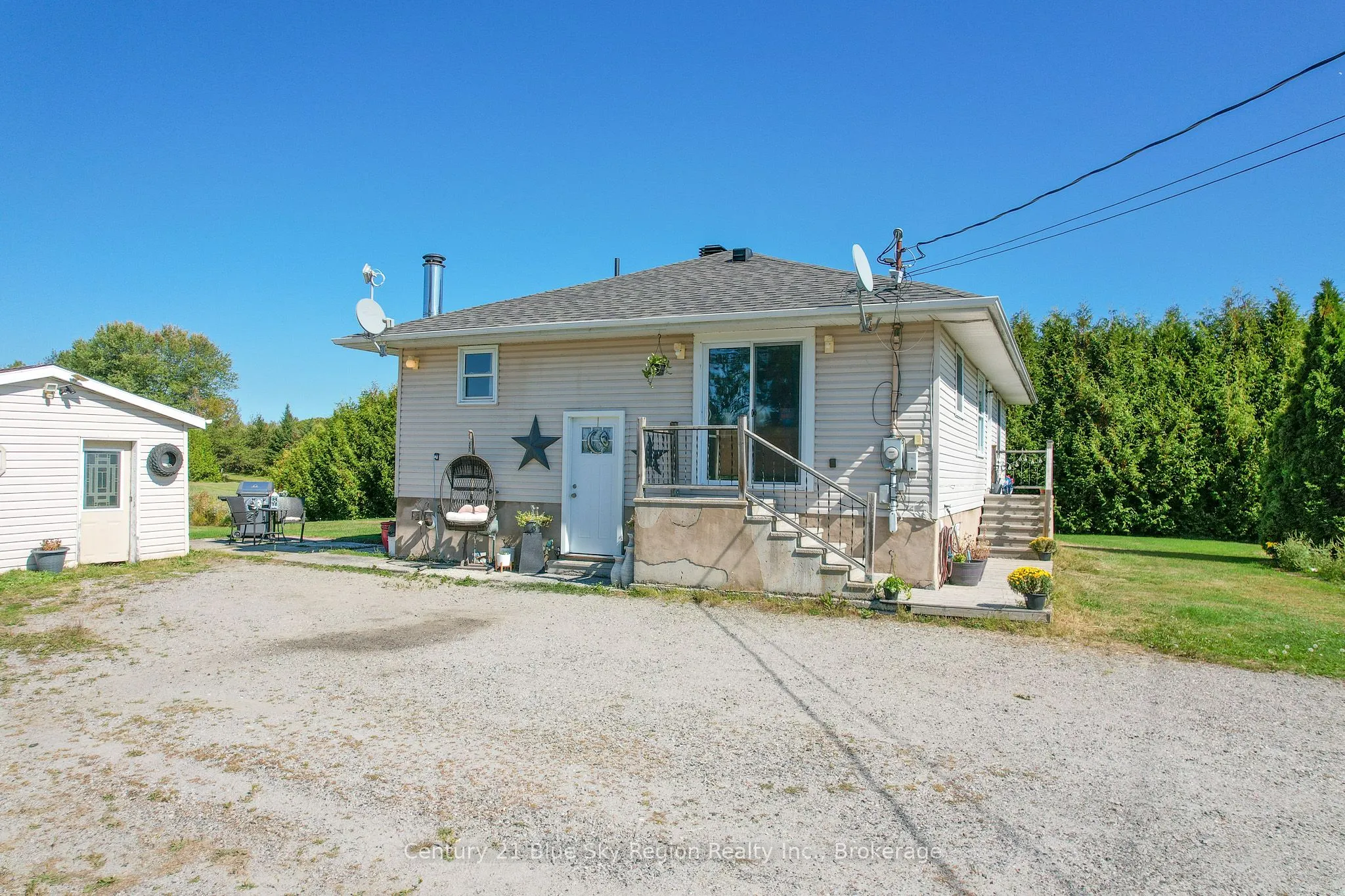 781 Lalande Road