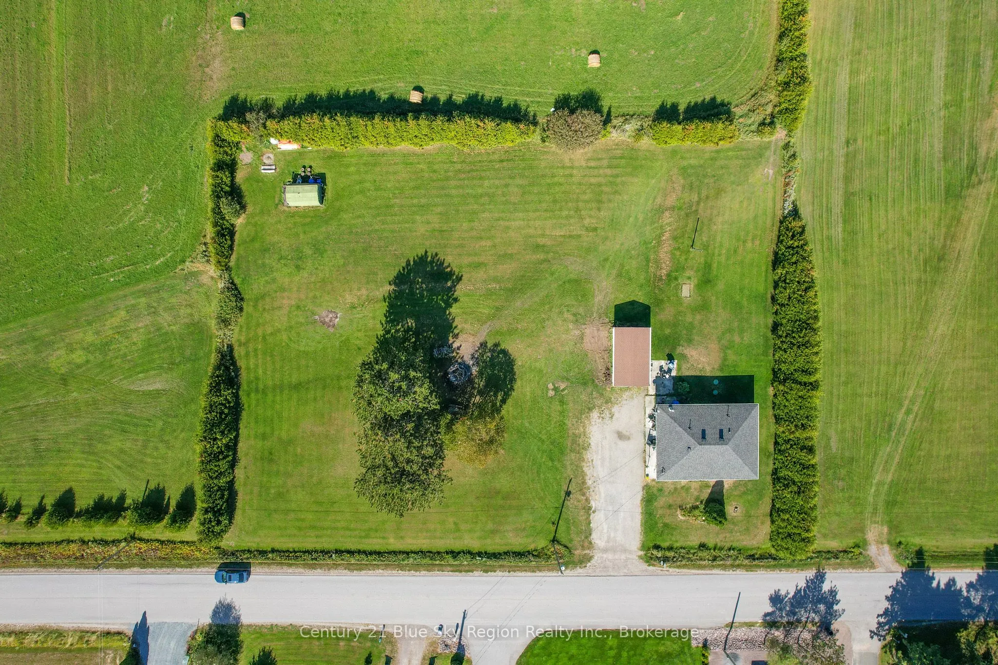 781 Lalande Road