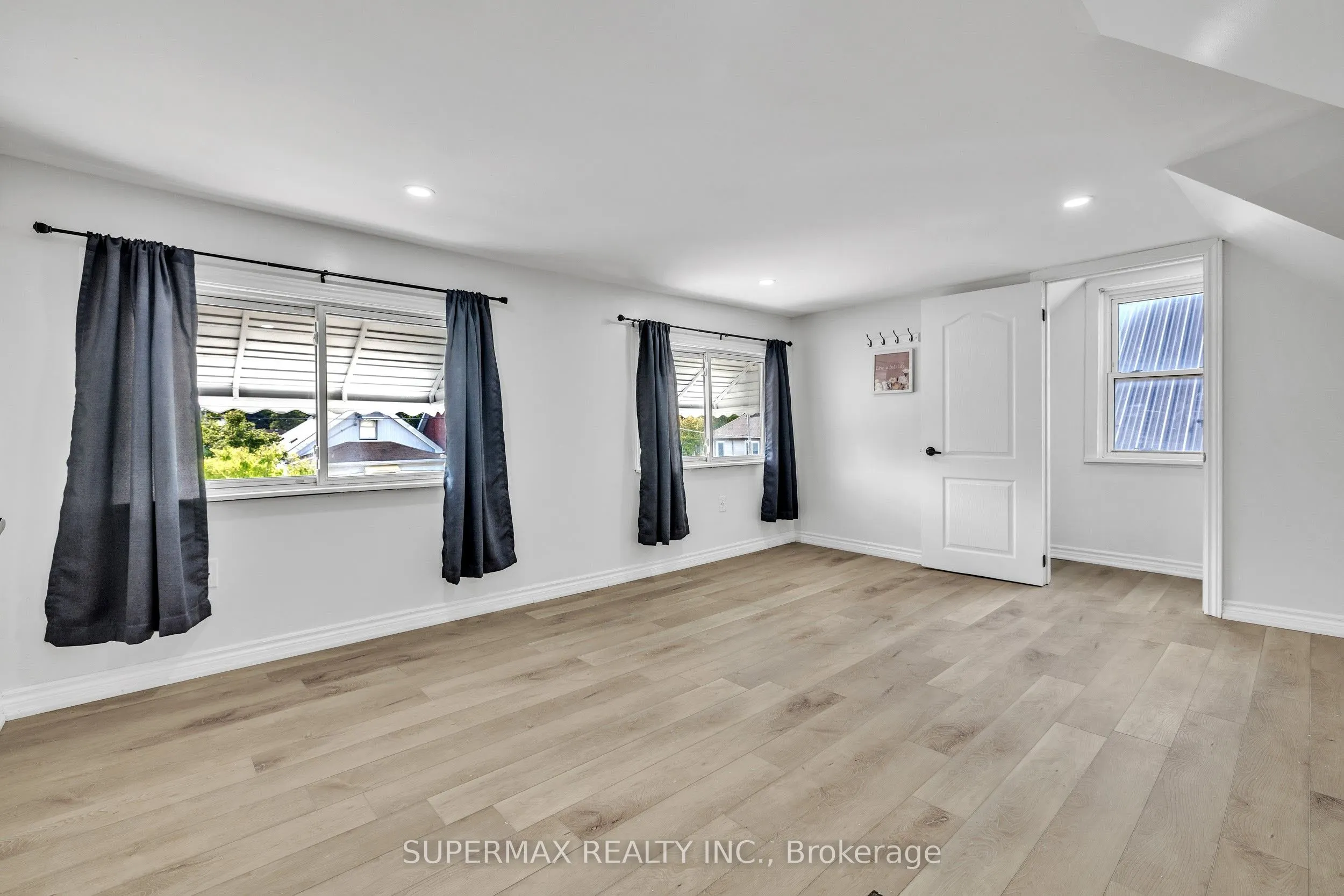 156 Brisbin Street