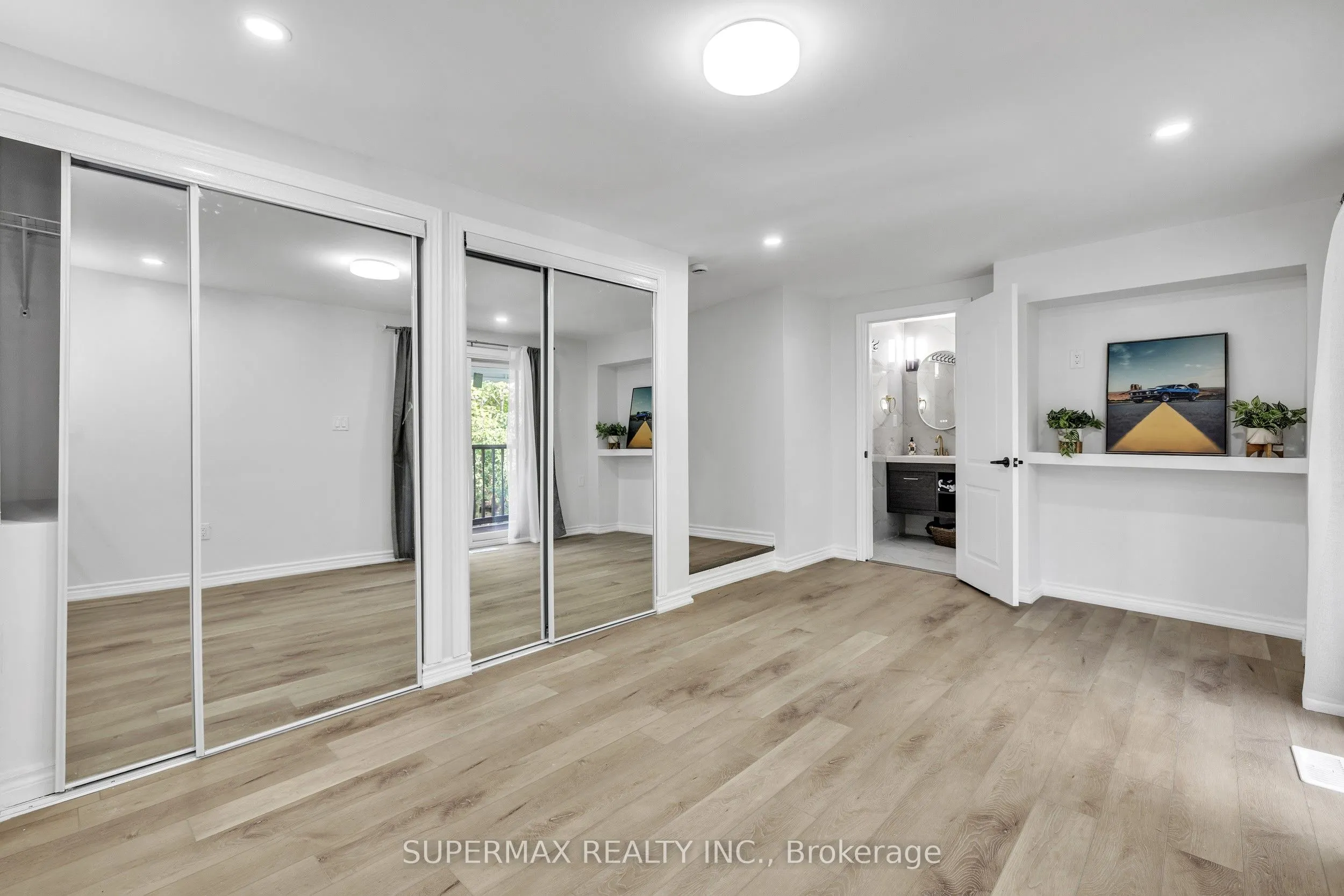 156 Brisbin Street