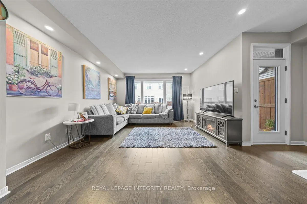 14 Hackney Private