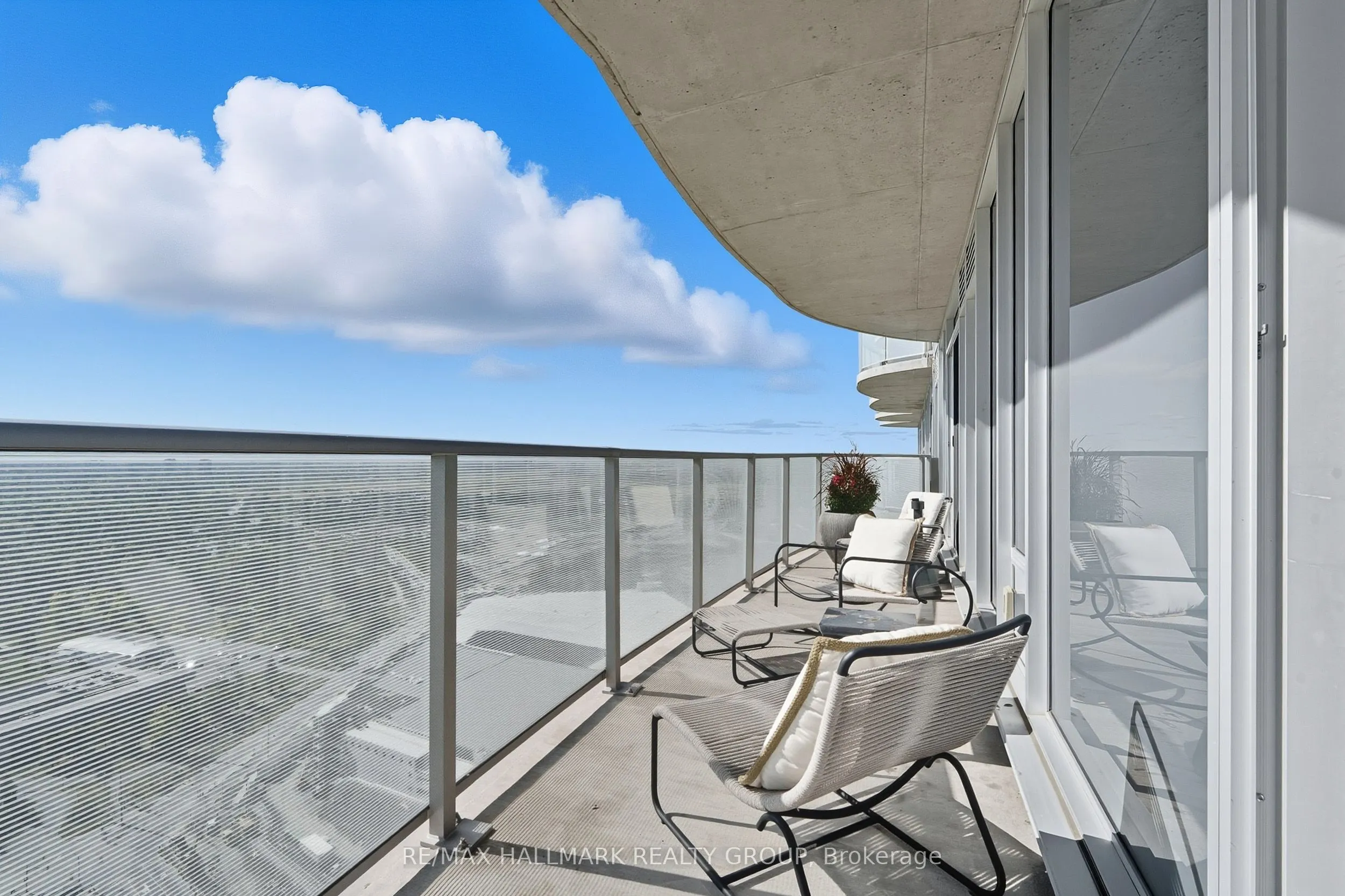 805 Carling Avenue, #3407