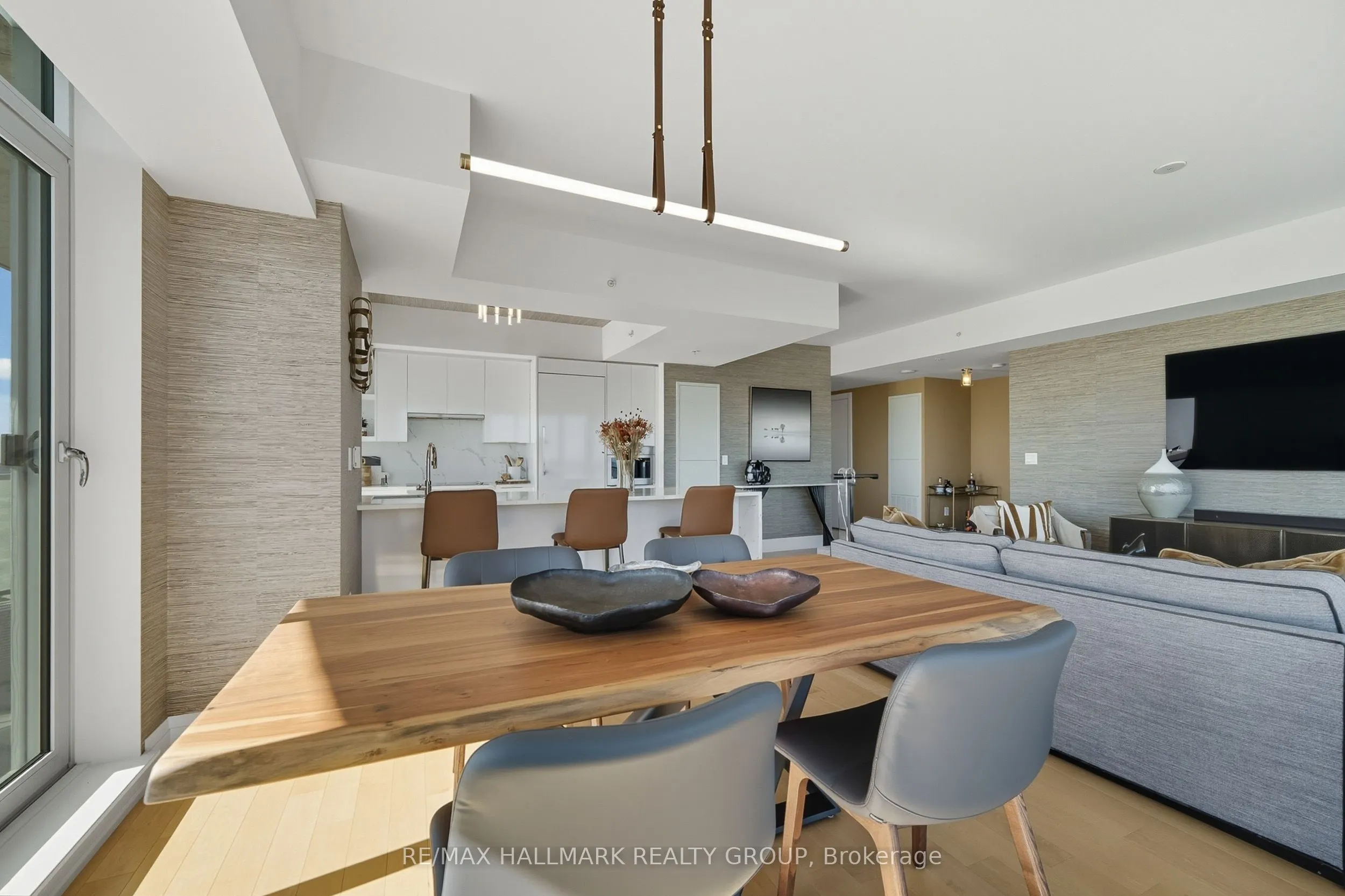 805 Carling Avenue, #3407