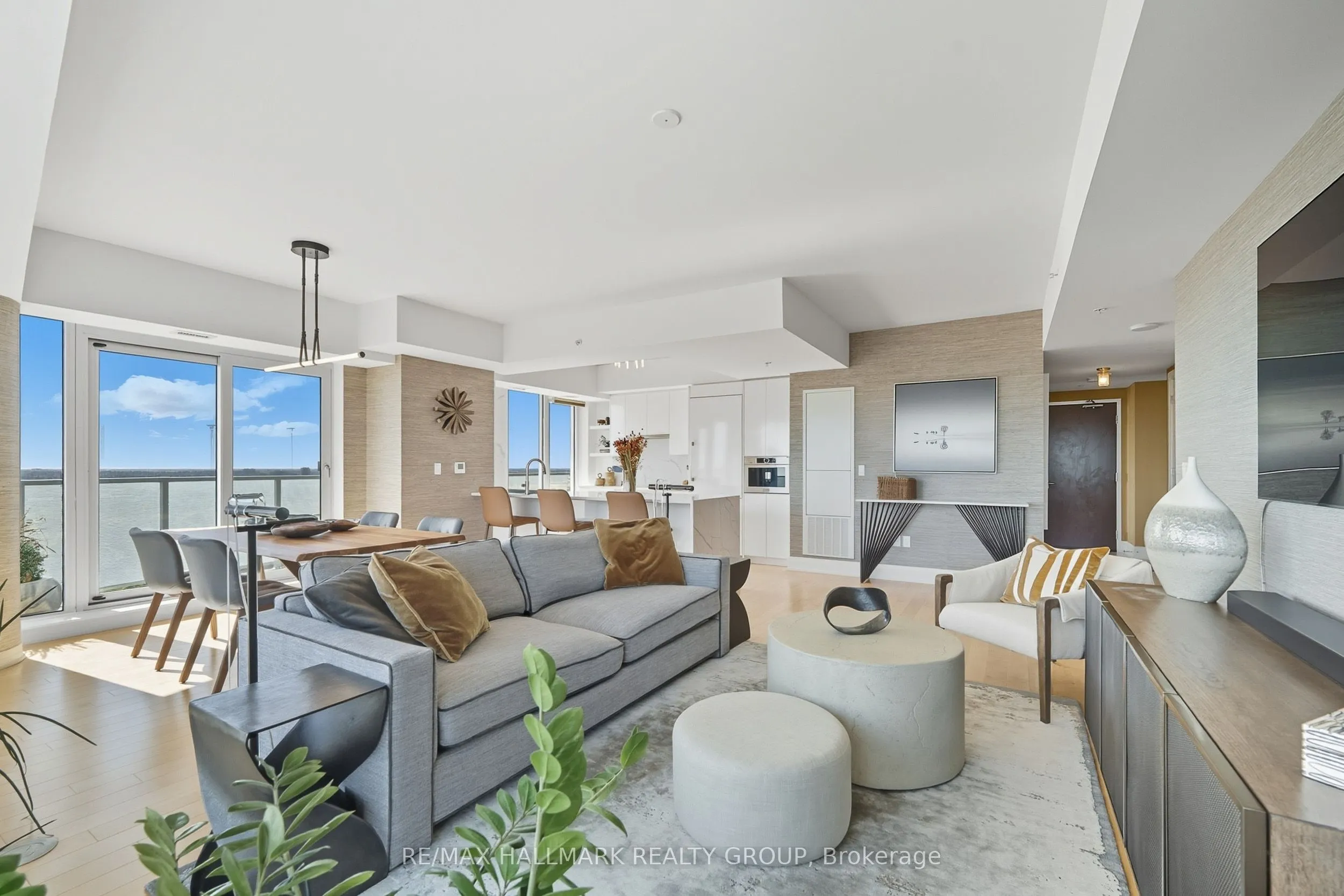 805 Carling Avenue, #3407