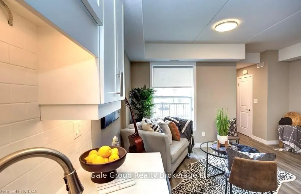 439 Athlone Avenue, #E2