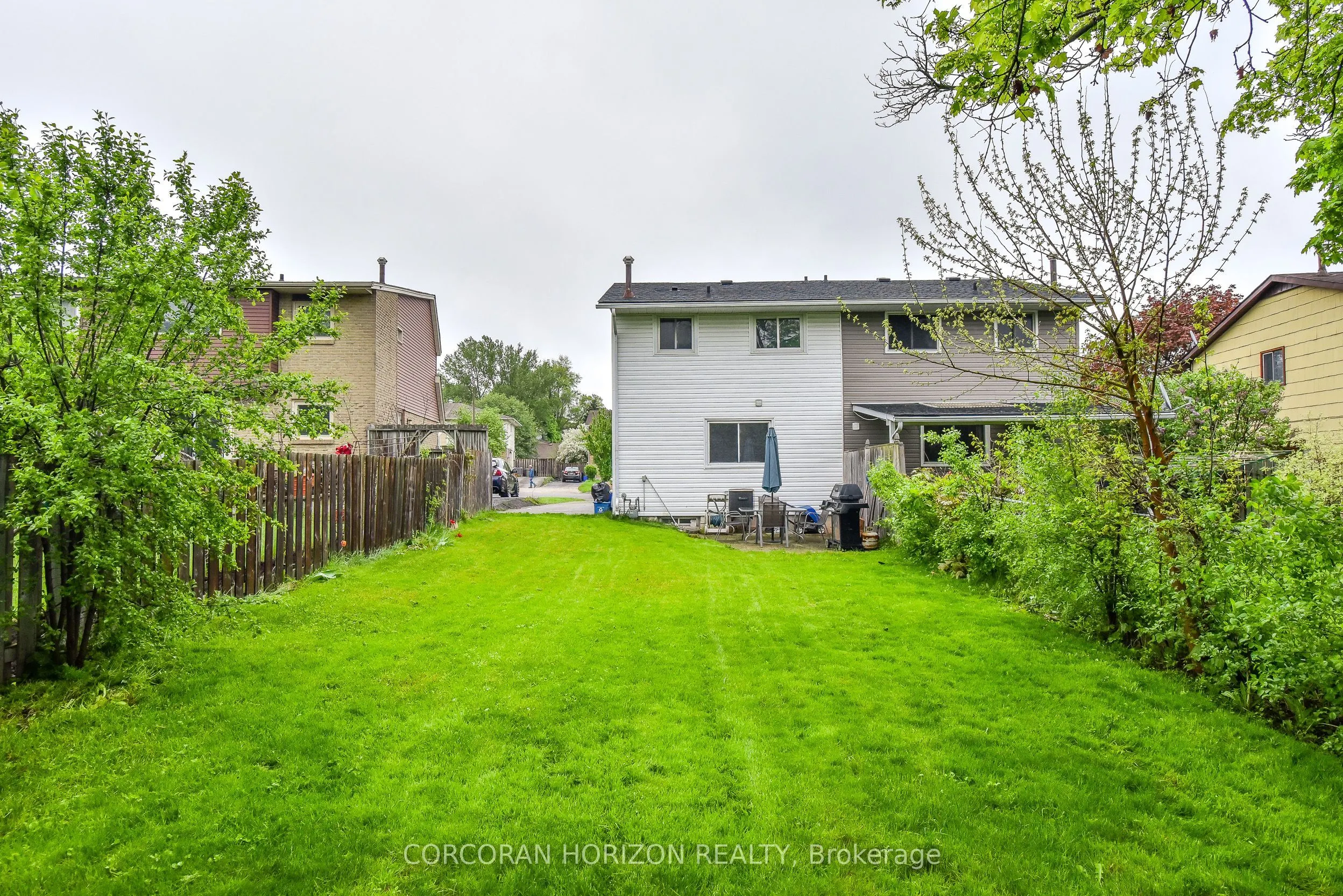 512 Elgin Street N