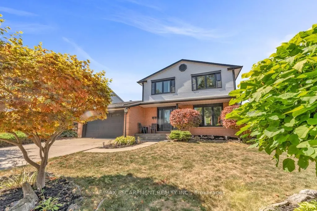 14 Greening Avenue