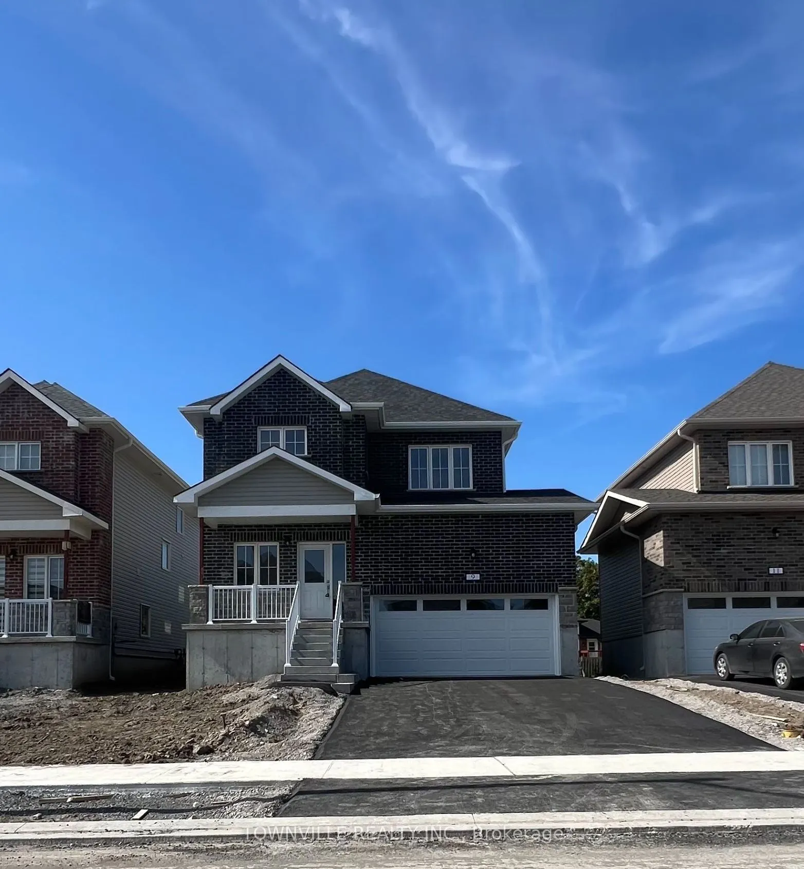 9 Bradden Crescent